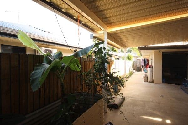 4 Goldberg Close, White Rock QLD 4868, White Rock - Thumbnail 4