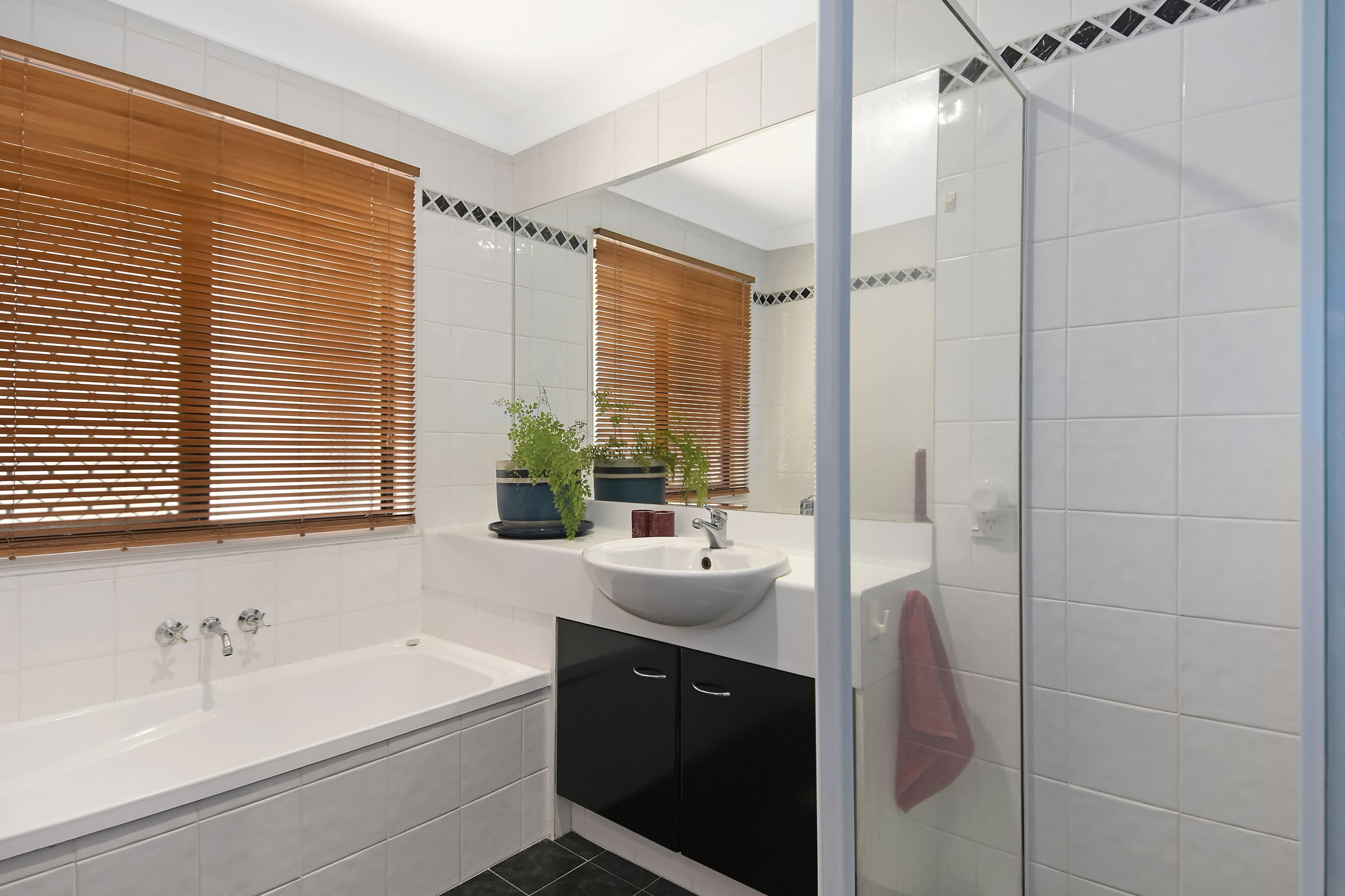 2 Langport Parade, Mudgeeraba QLD 4213, Mudgeeraba - Thumbnail 8