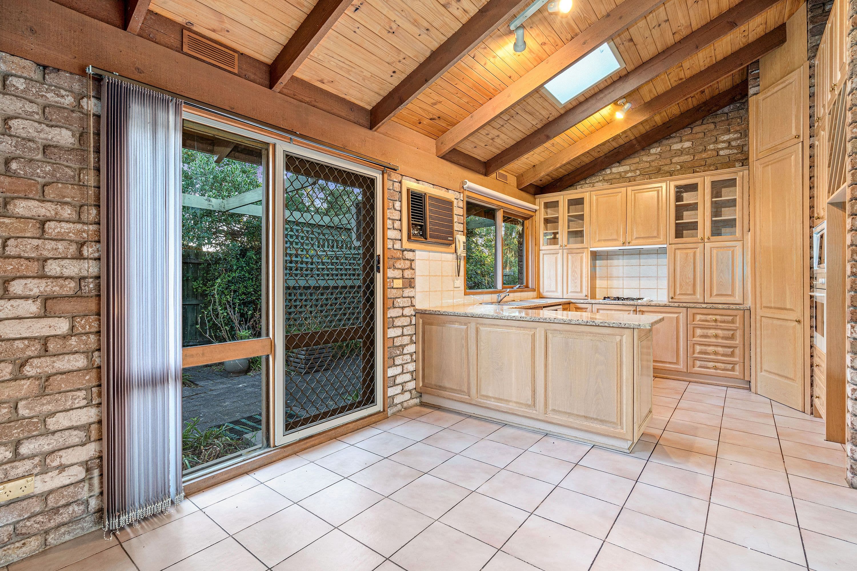 7 Pinewood Drive, Wantirna South VIC 3152, Wantirna South - Thumbnail 3