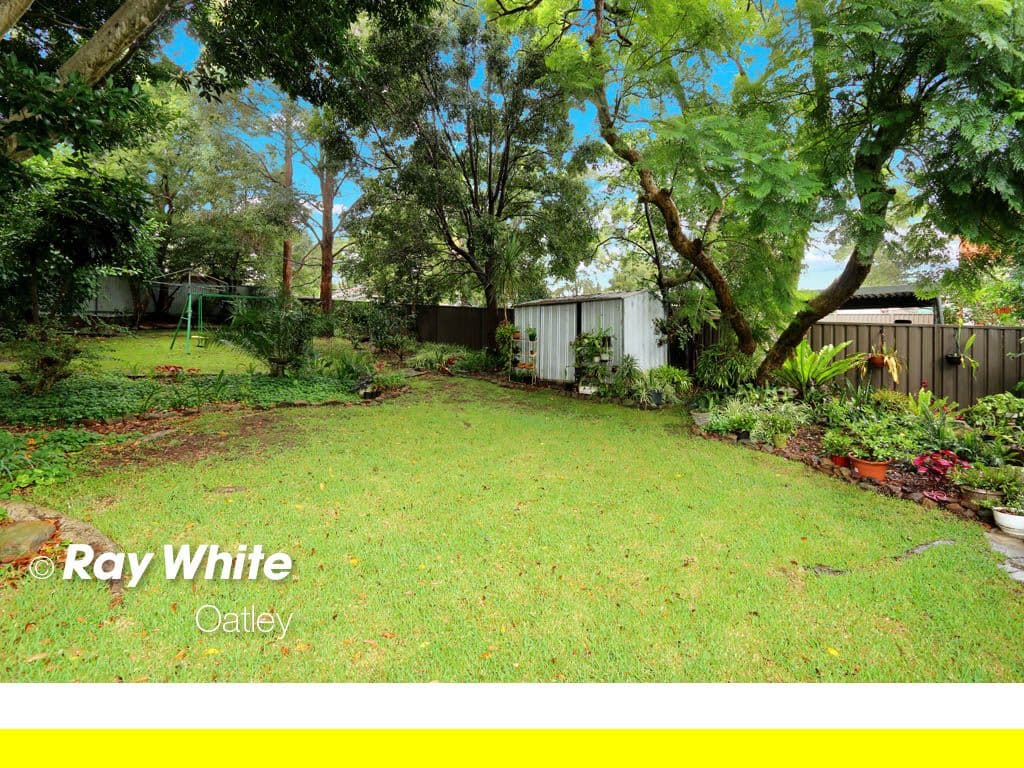 33 Gungah Bay Road, Oatley NSW 2223, Oatley - Thumbnail 2