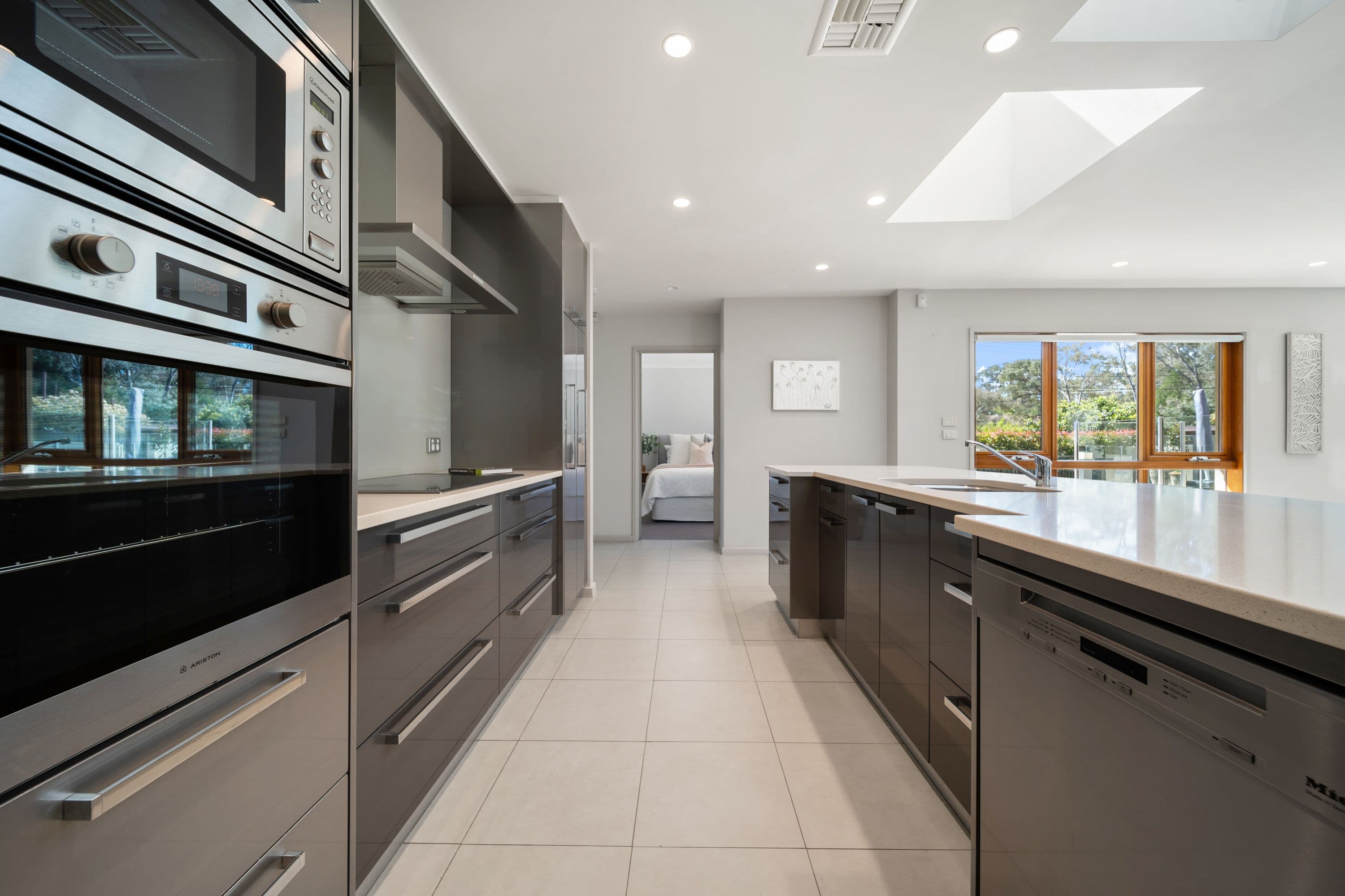72 Barada Crescent, Aranda ACT 2614, Aranda - Thumbnail 6