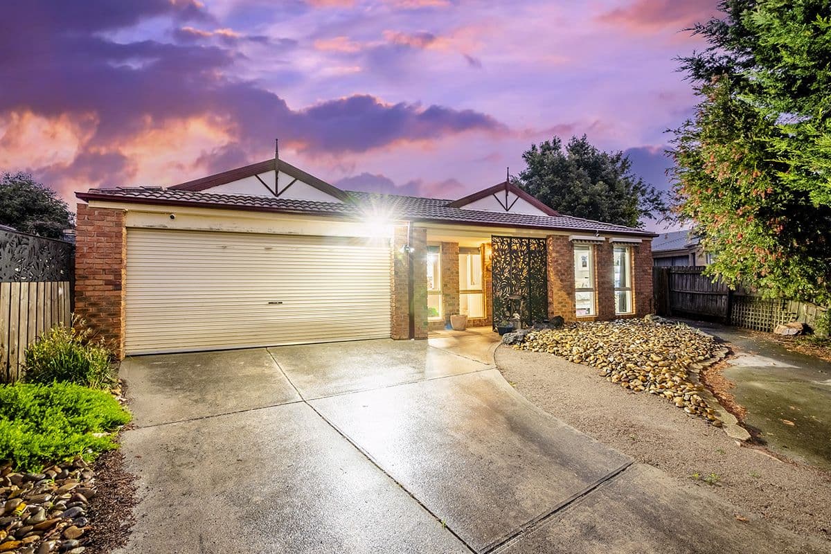16 Balook Court, Cranbourne North VIC 3977, Cranbourne North - Image 1