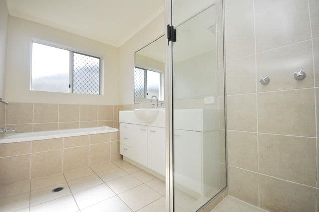 13 Chelsea Street, KIPPA-RING QLD 4021, Kippa-Ring - Thumbnail 5