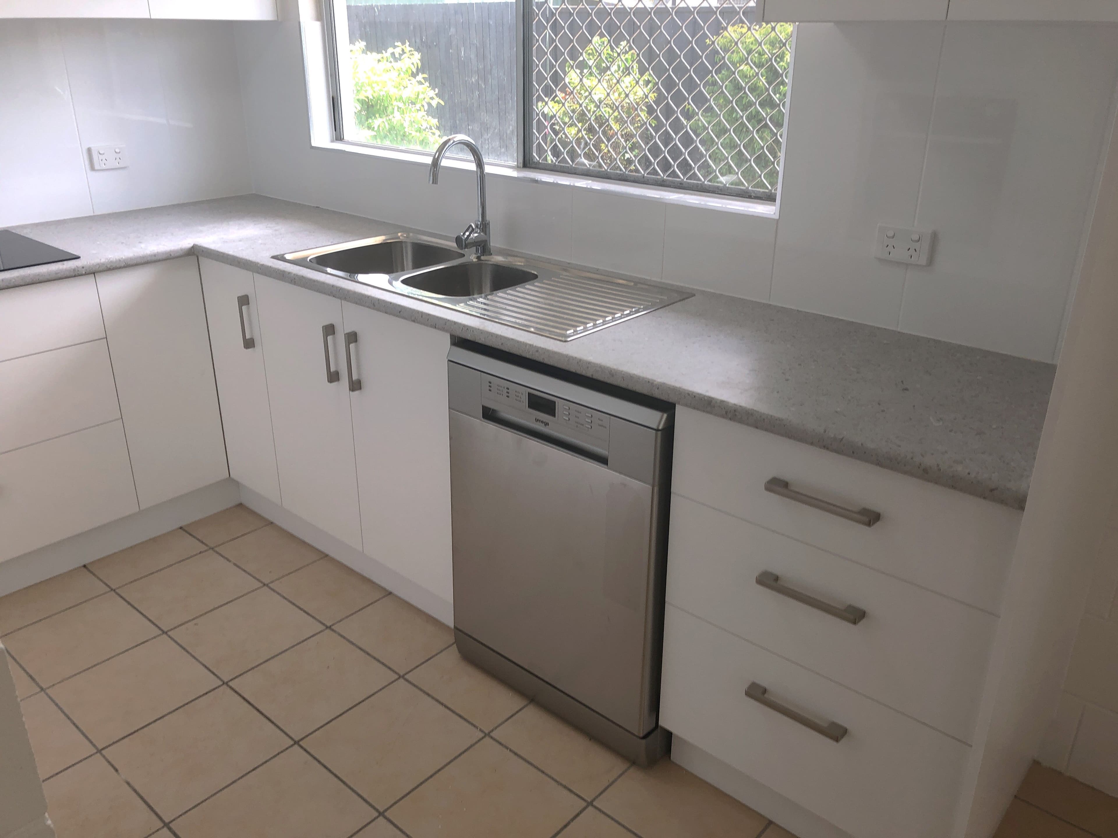 18 Stephanie Street, Rasmussen QLD 4815, Rasmussen - Thumbnail 2