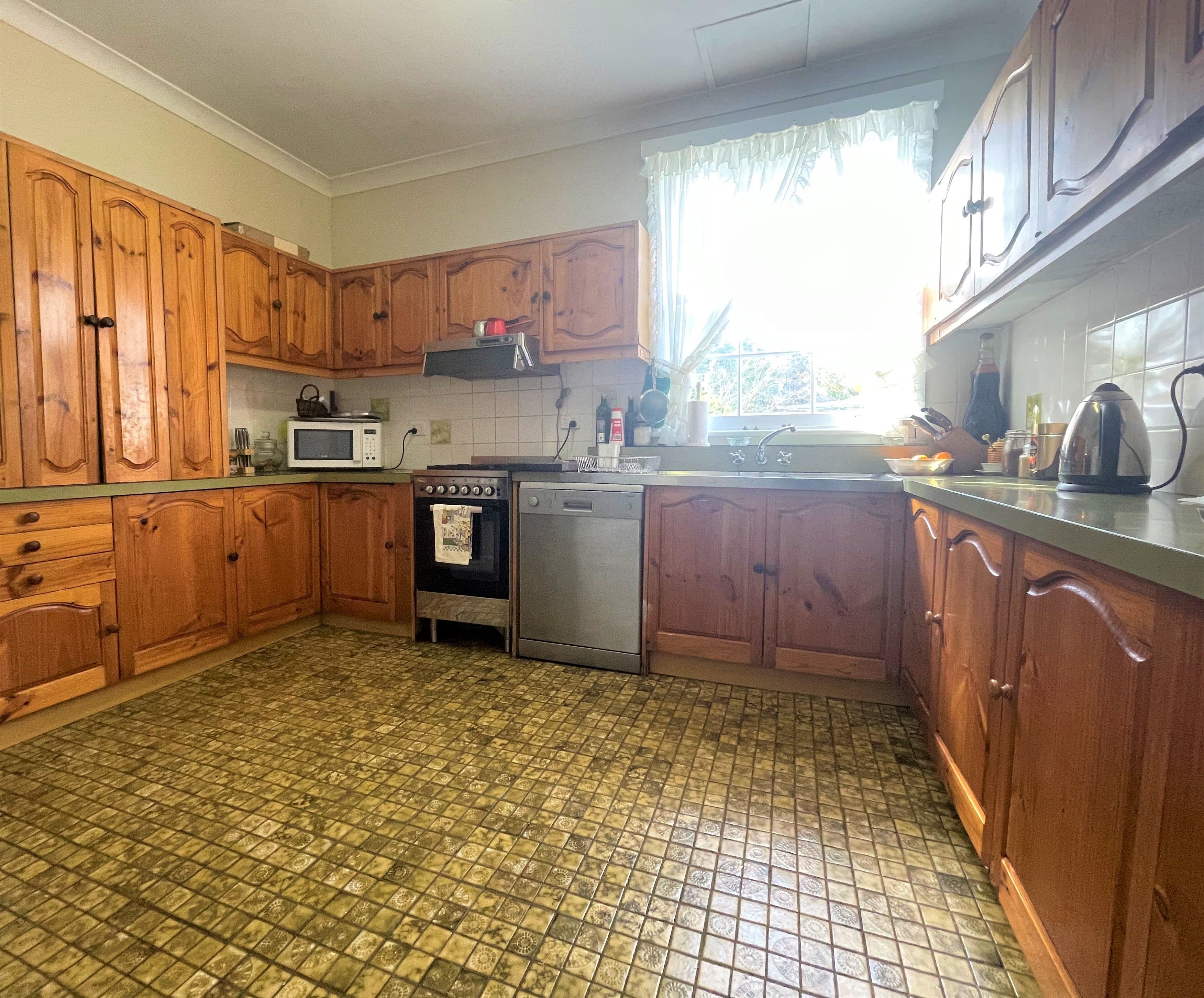 4484 Olympic Highway South, Young NSW 2594, Young - Thumbnail 5