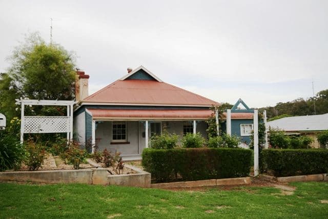 2 Stanley Street, CLARE SA 5453, Clare - Image 1