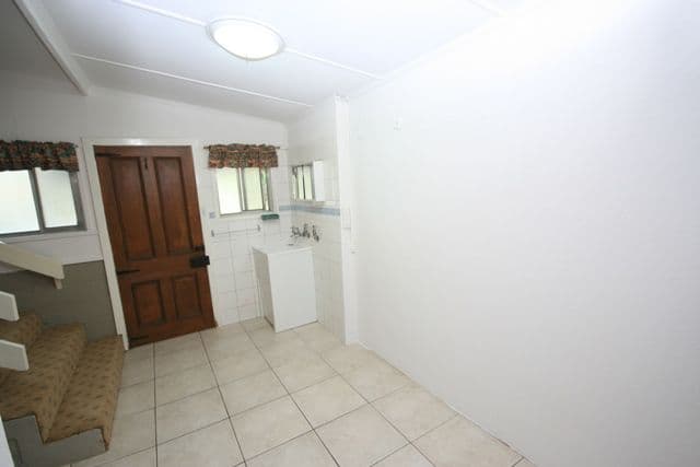 2 Stanley Street, CLARE SA 5453, Clare - Thumbnail 6