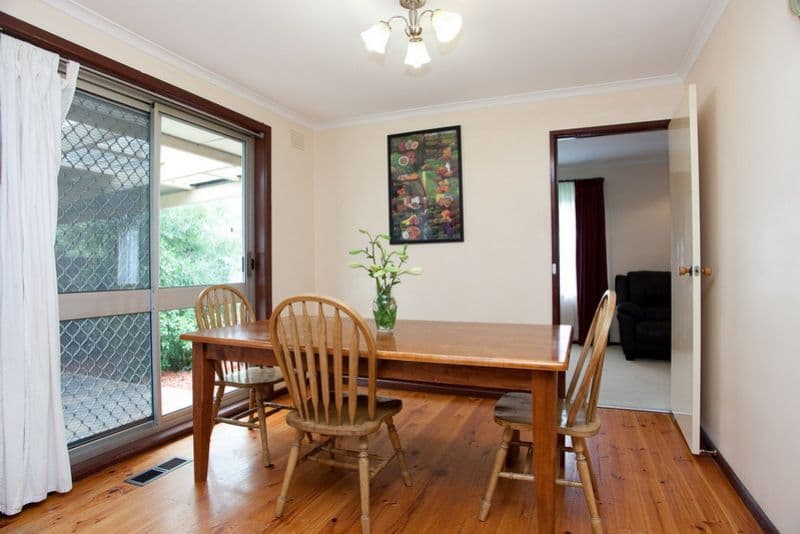 15 Henricks Court, MILL PARK VIC 3082, Mill Park - Thumbnail 7