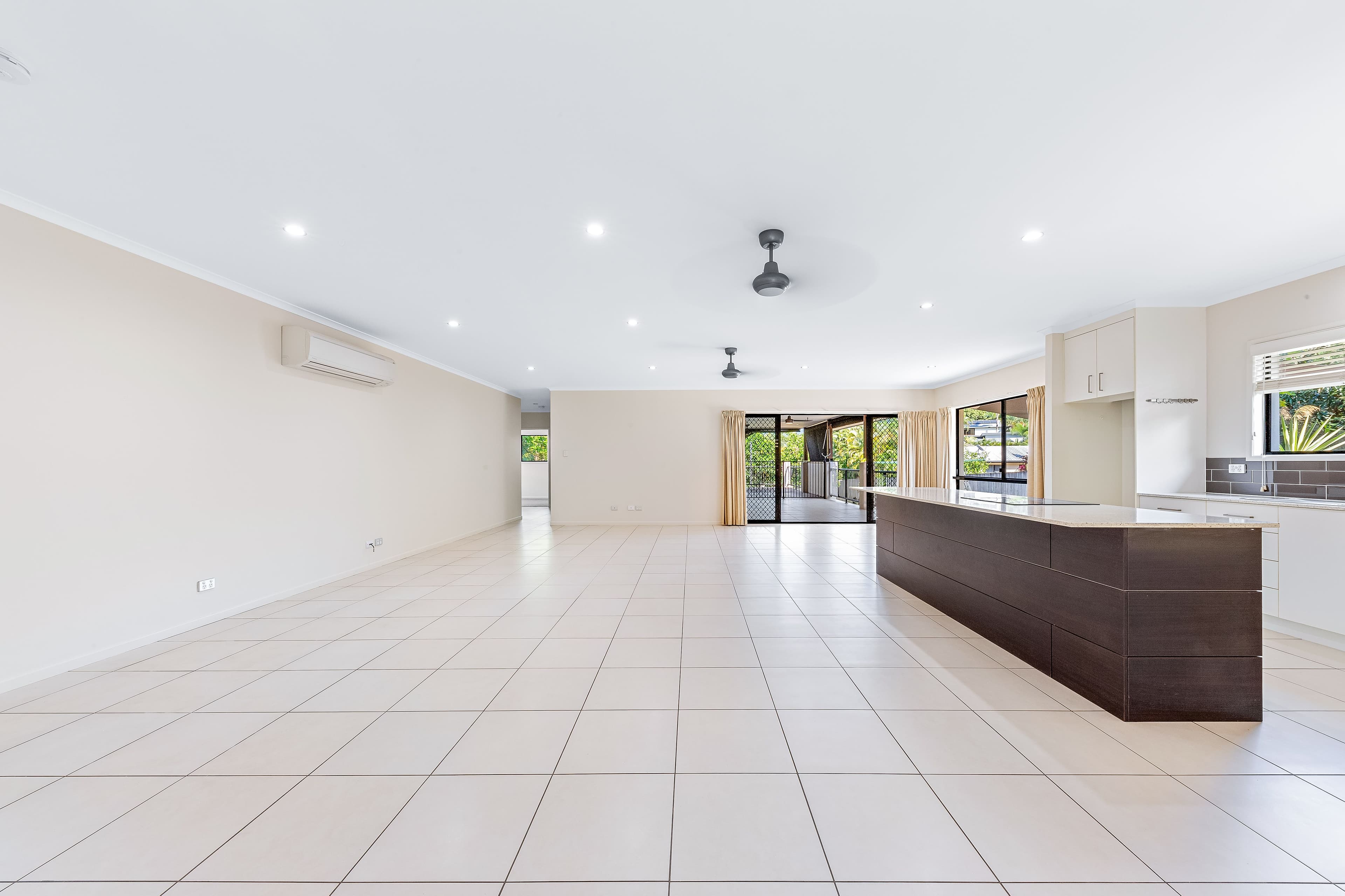 88 Country Road, Cannonvale QLD 4802, Cannonvale - Thumbnail 4