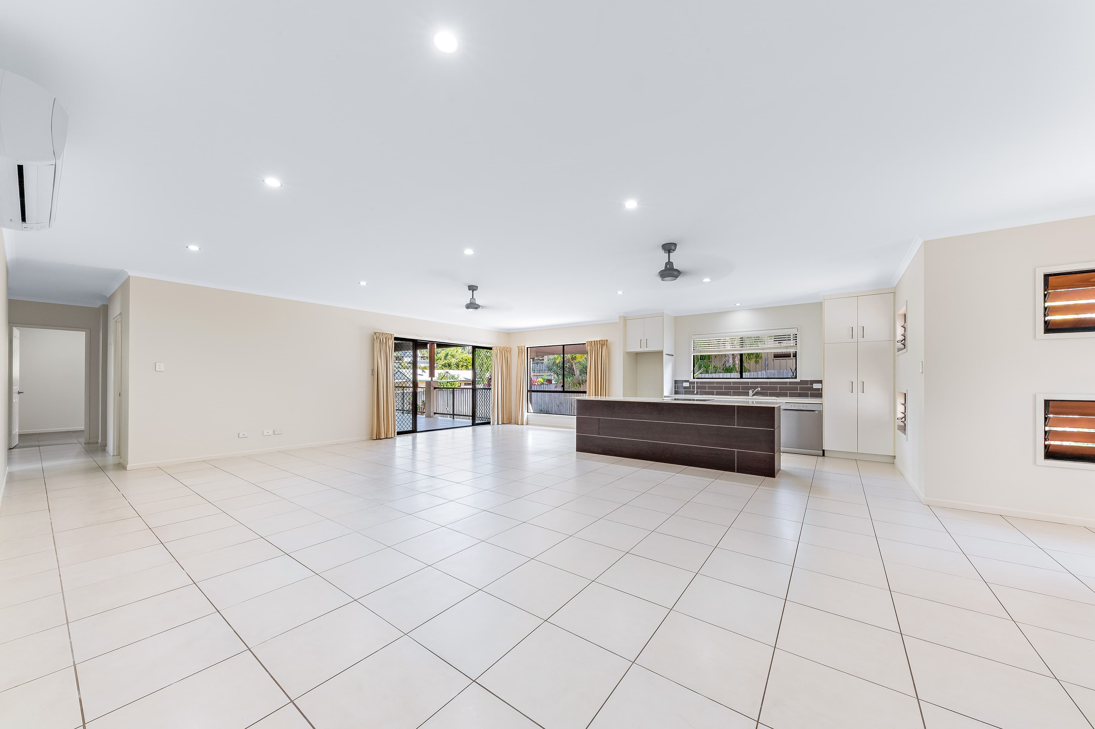 88 Country Road, Cannonvale QLD 4802, Cannonvale - Thumbnail 6