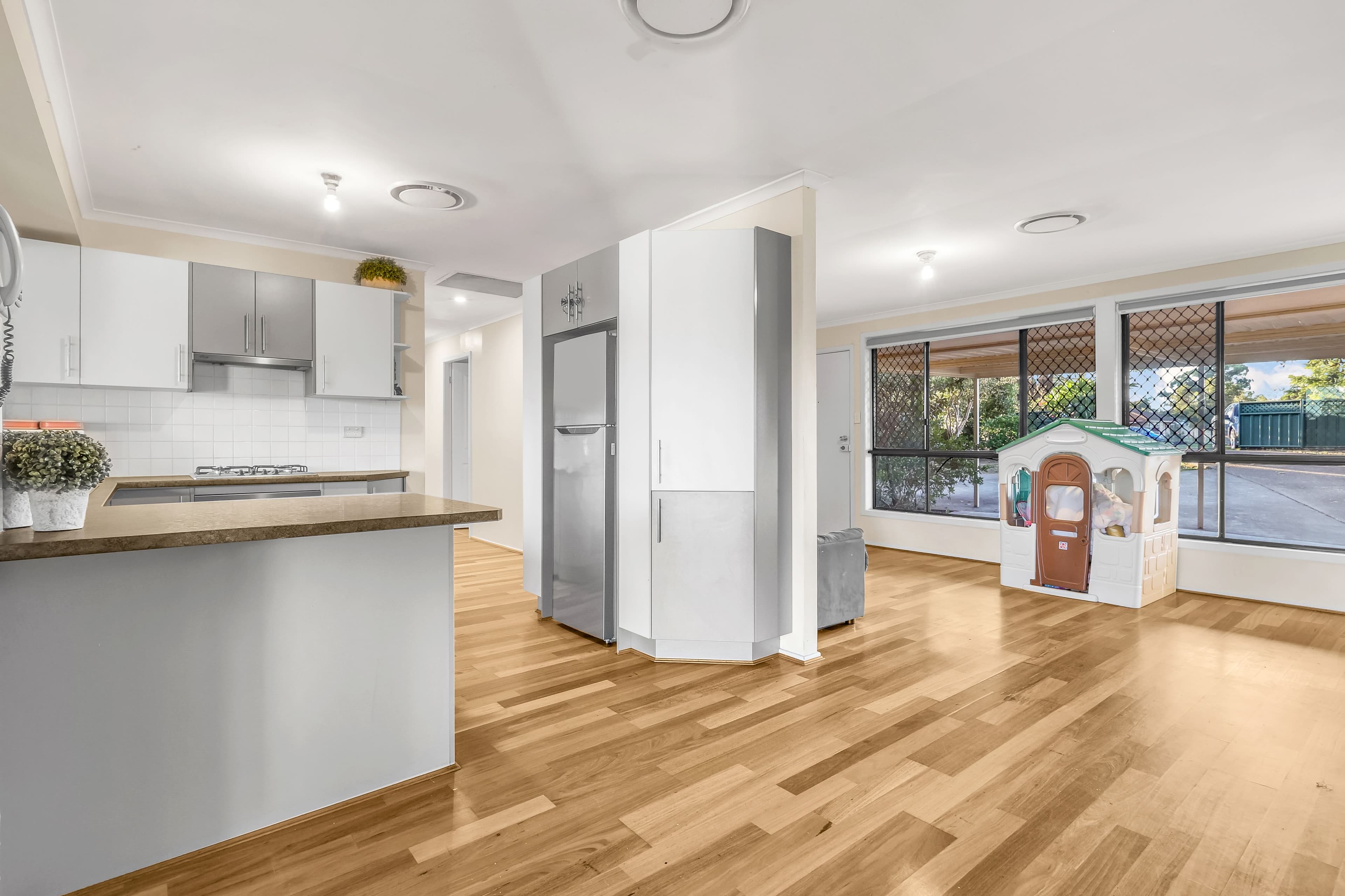 13 Jarvis Place, Hebersham NSW 2770, Hebersham - Thumbnail 3