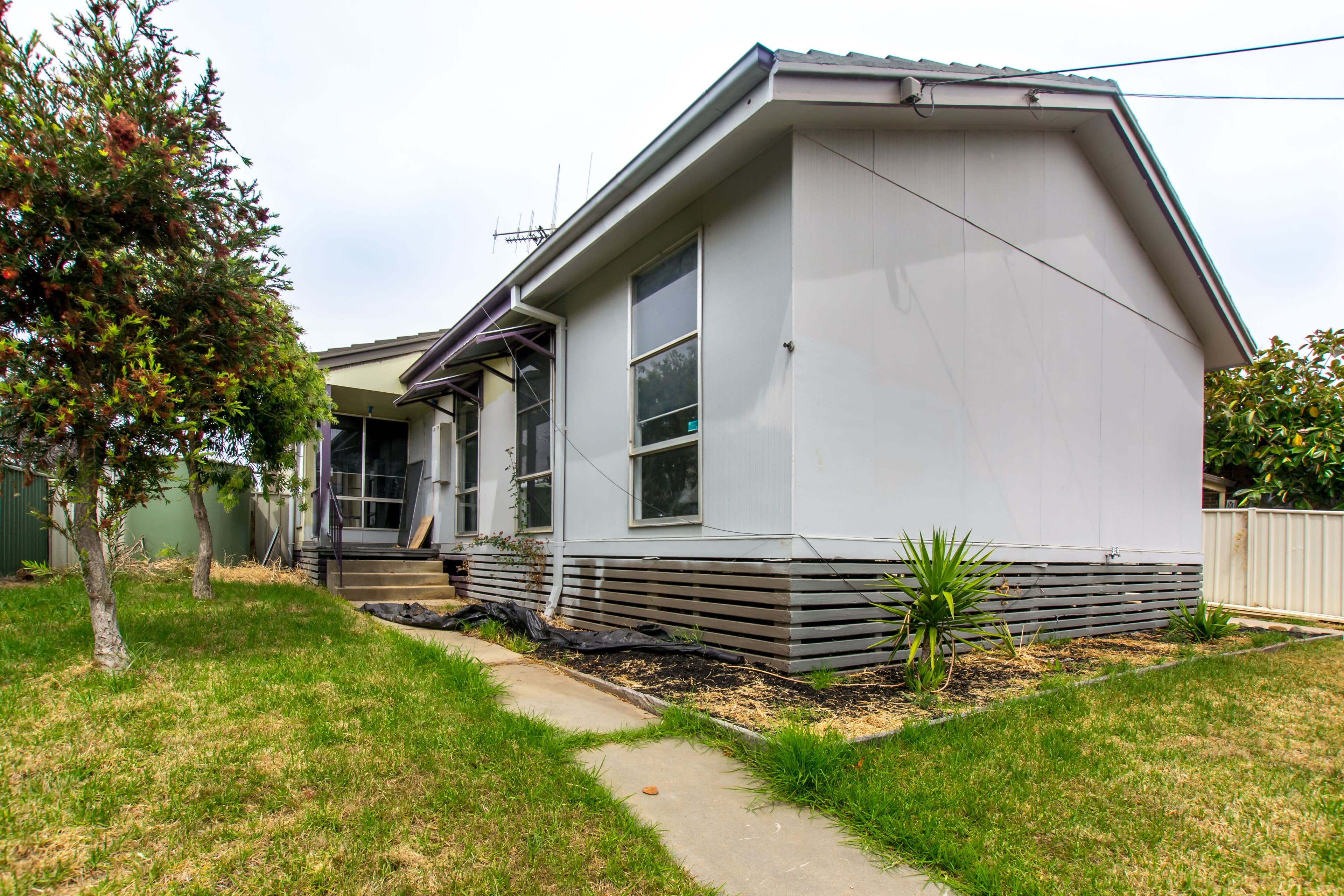 12 Truscott Avenue, California Gully VIC 3556, California Gully - Thumbnail 2