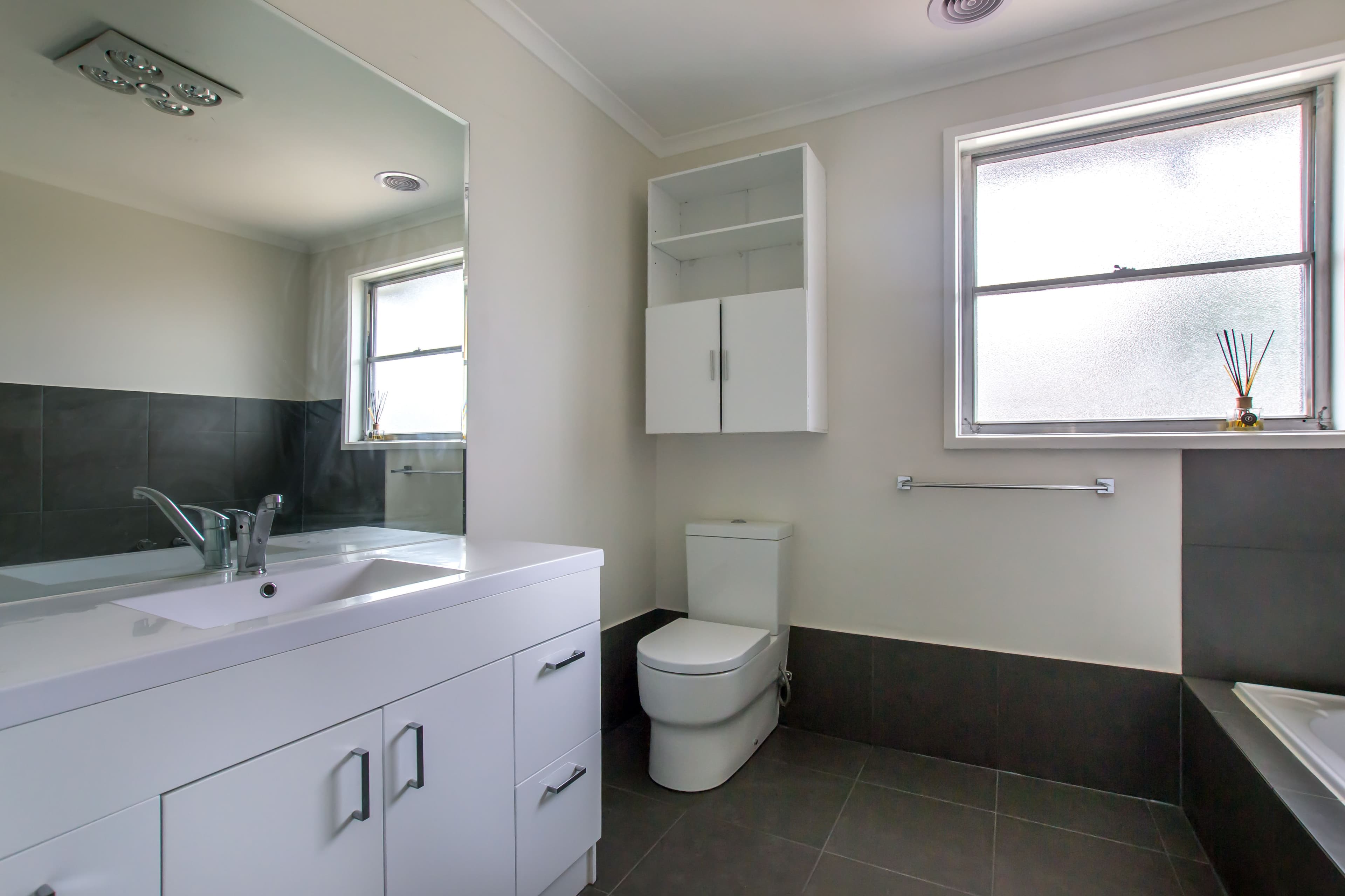 12 Truscott Avenue, California Gully VIC 3556, California Gully - Thumbnail 8