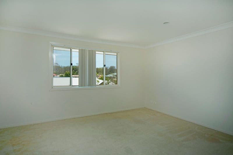 10 Silver Gull Street, COOMERA QLD 4209, Coomera - Thumbnail 7