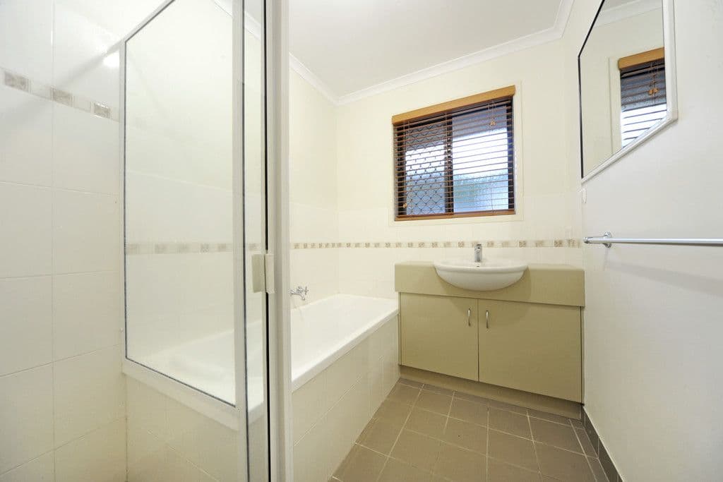 53 Country Road, Cannonvale QLD 4802, Cannonvale - Thumbnail 5