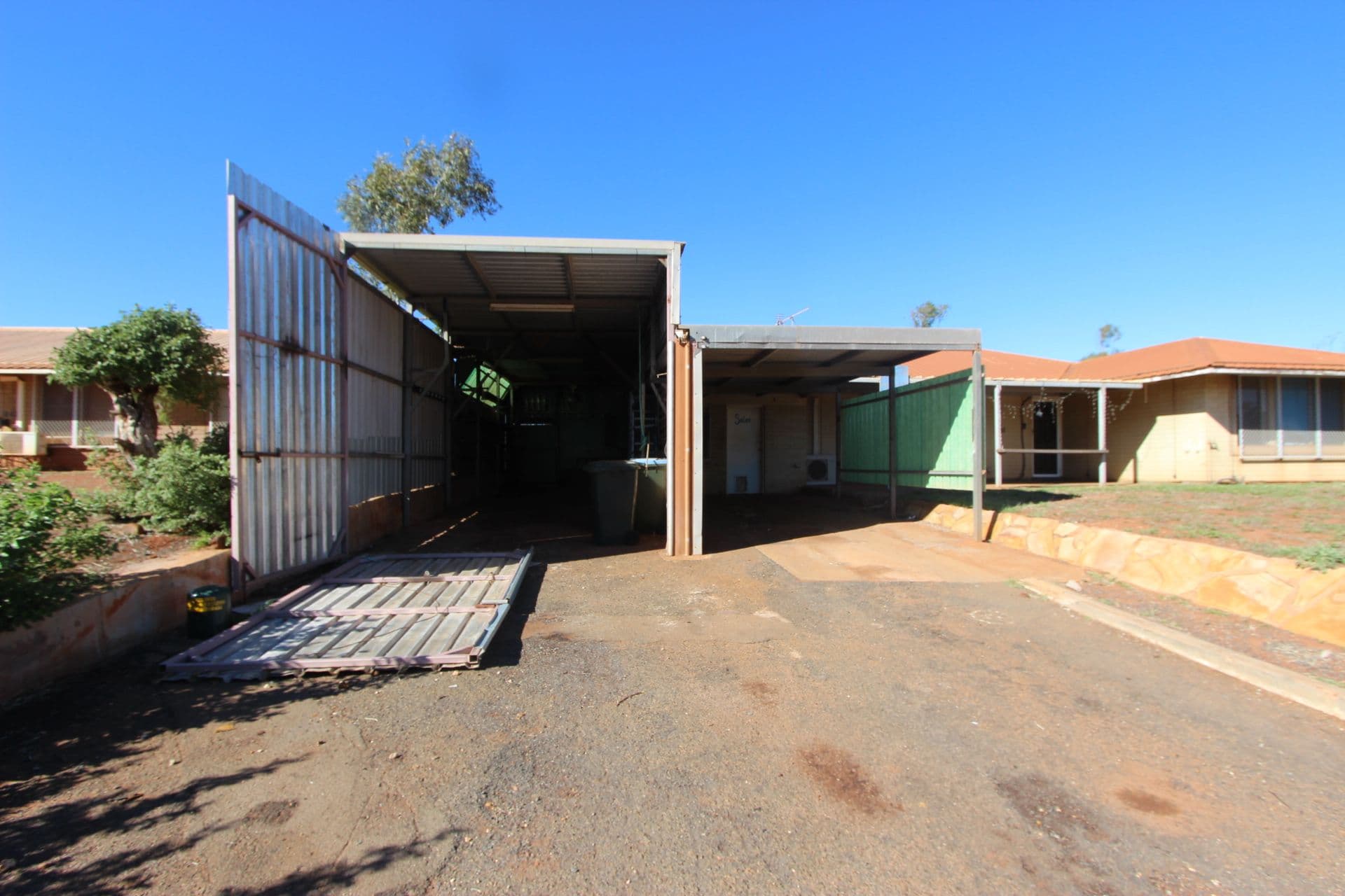 16 Stirling Crescent, Dampier WA 6713, Dampier - Thumbnail 2