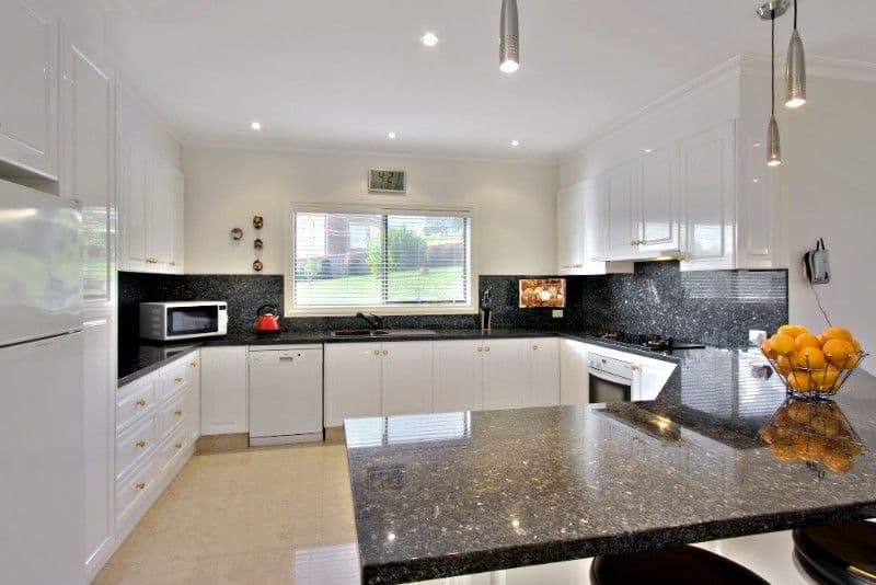 55 Parkside Boulevard, LYSTERFIELD SOUTH VIC 3156, Lysterfield South - Thumbnail 3