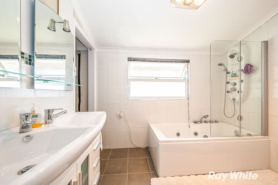 10 Cumming Street, Bongaree QLD 4507, Bongaree - Thumbnail 6