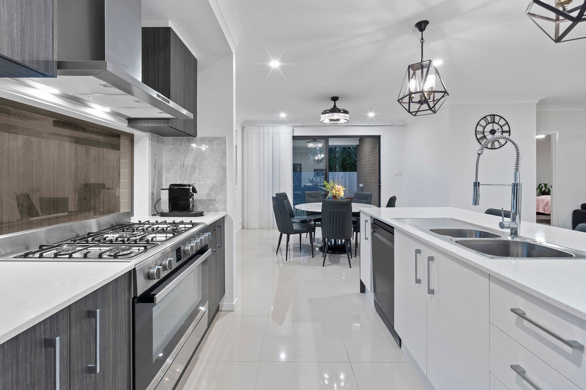 24 Hambrook Street, Pallara QLD 4110, Pallara - Thumbnail 2