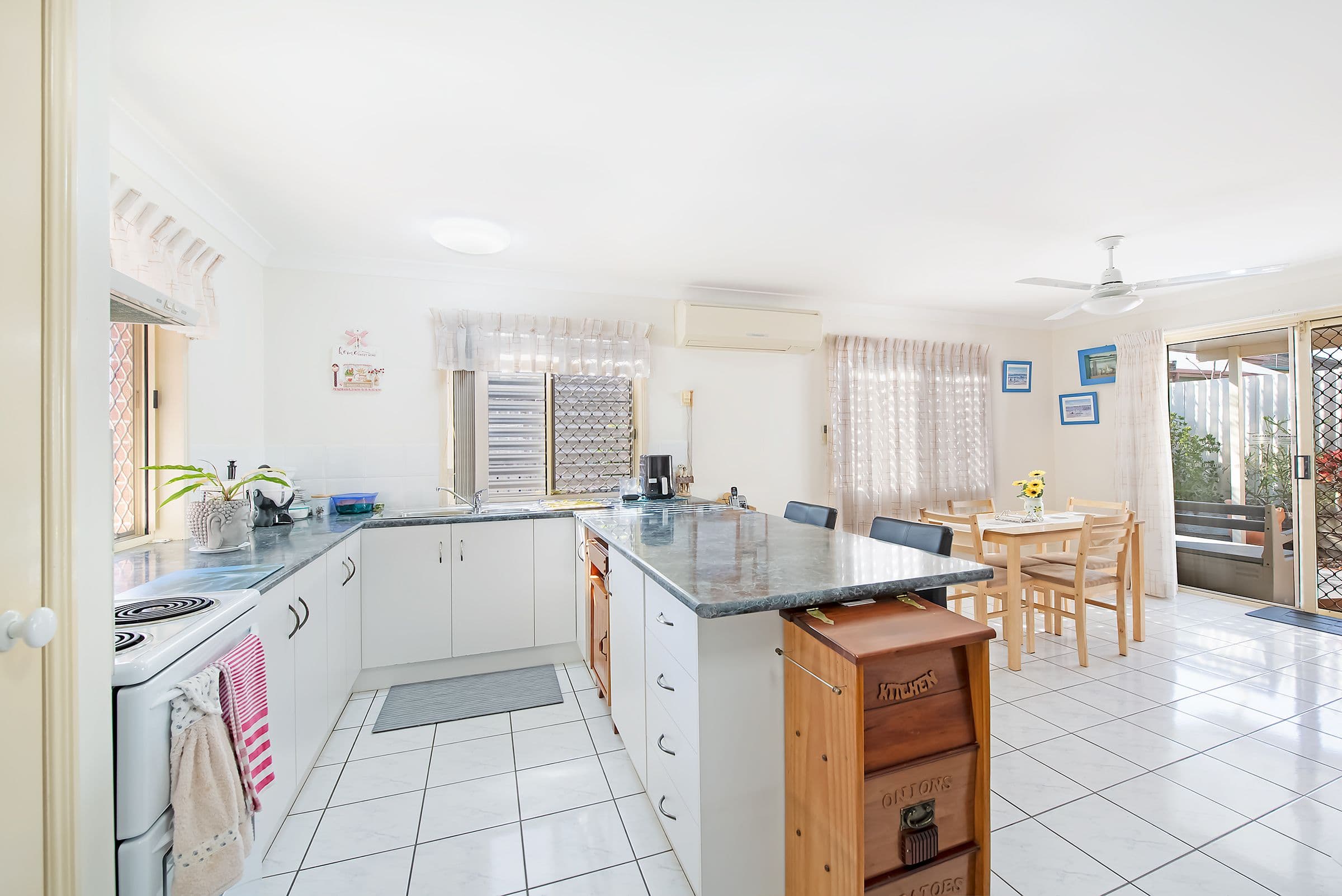 8 Warrina Street, Geebung QLD 4034, Geebung - Thumbnail 5