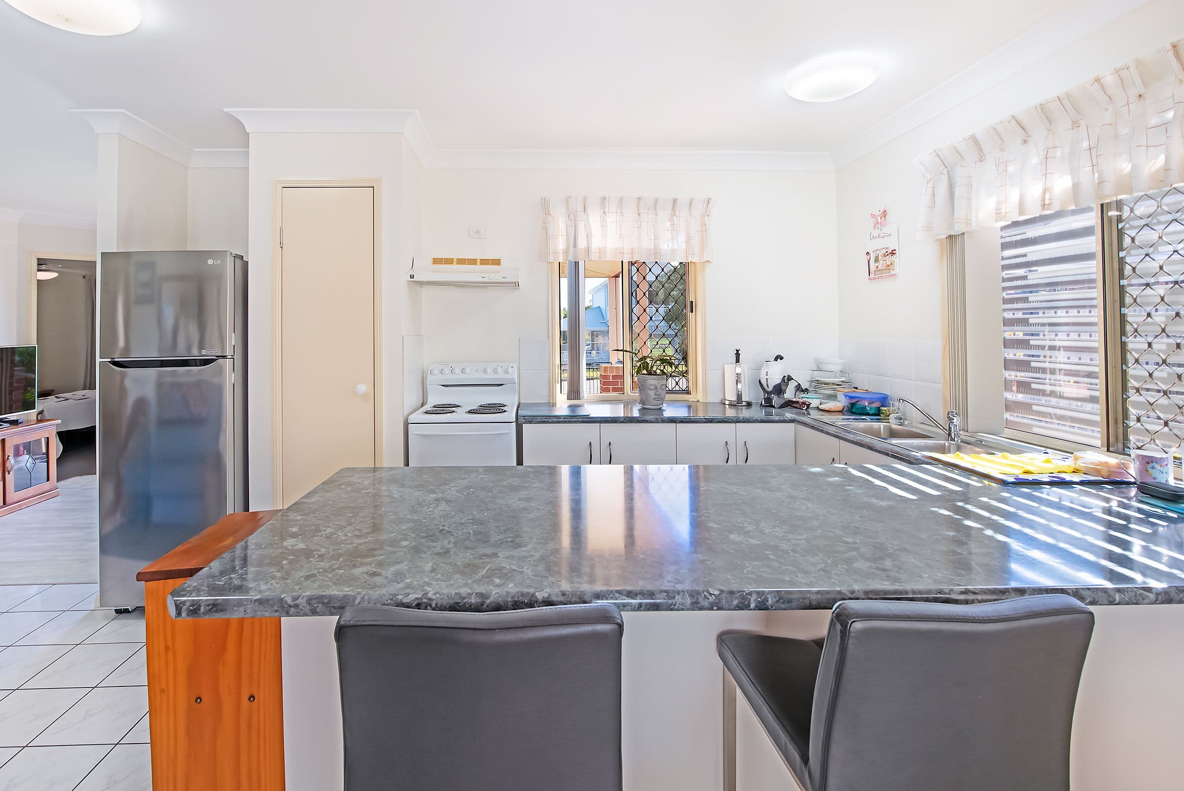 8 Warrina Street, Geebung QLD 4034, Geebung - Thumbnail 6