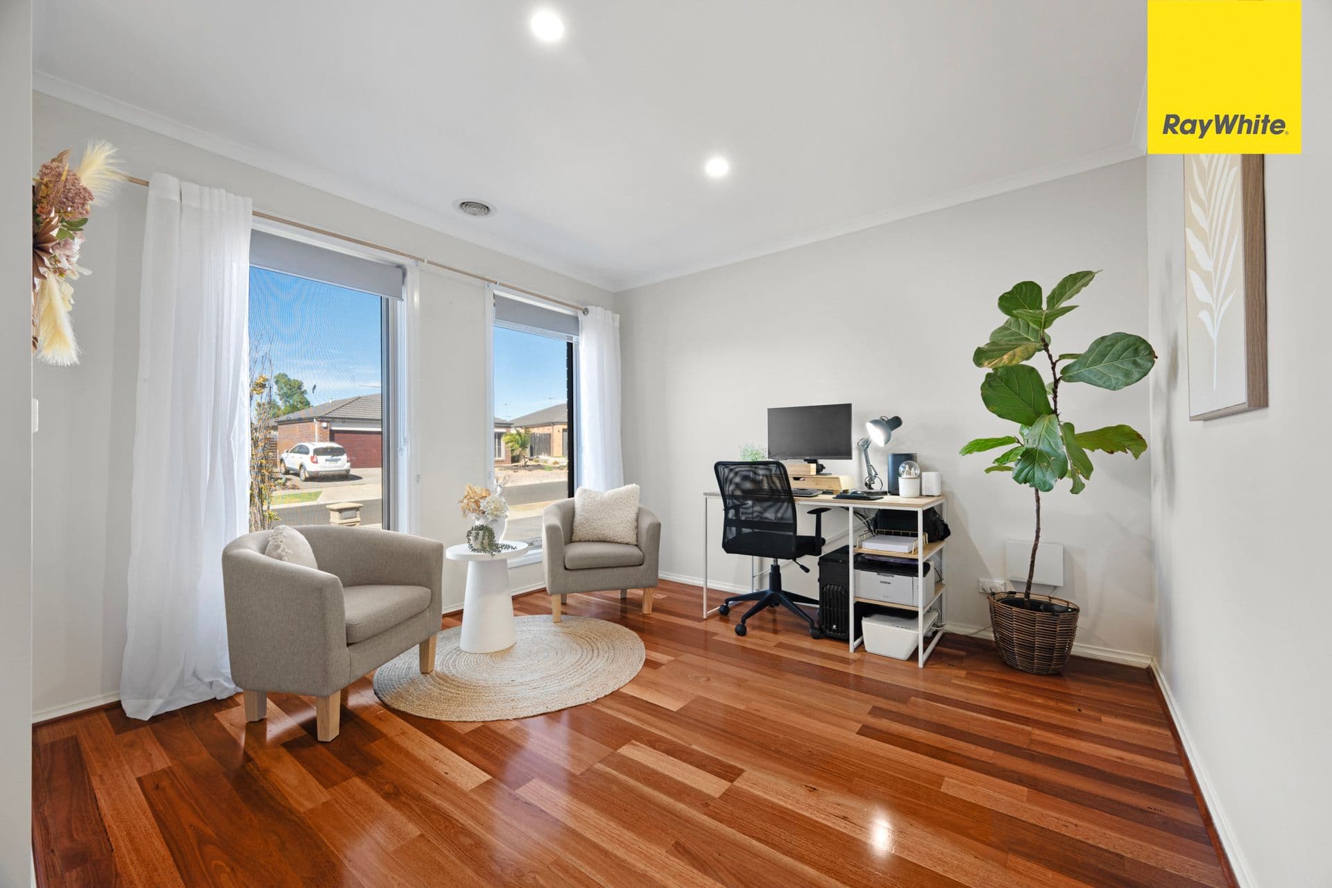 6 Oakpark Drive, HARKNESS VIC 3337, Harkness - Thumbnail 2