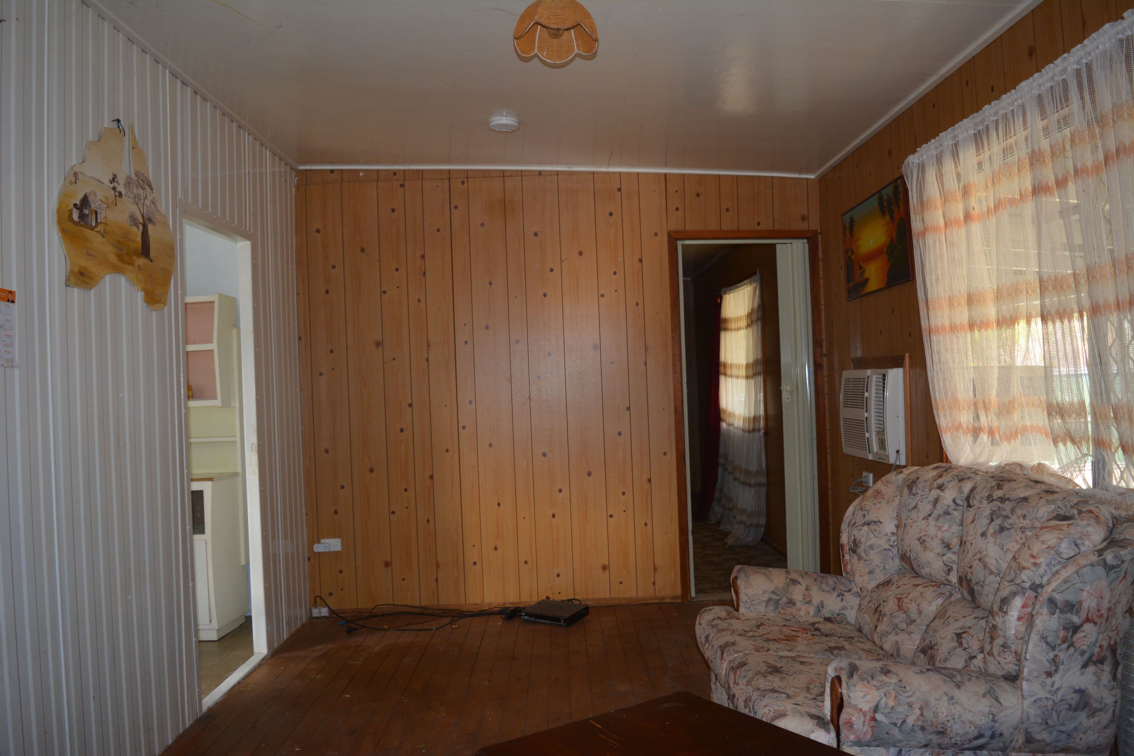 15 Garden Street, Tambo QLD 4478, Tambo - Thumbnail 2