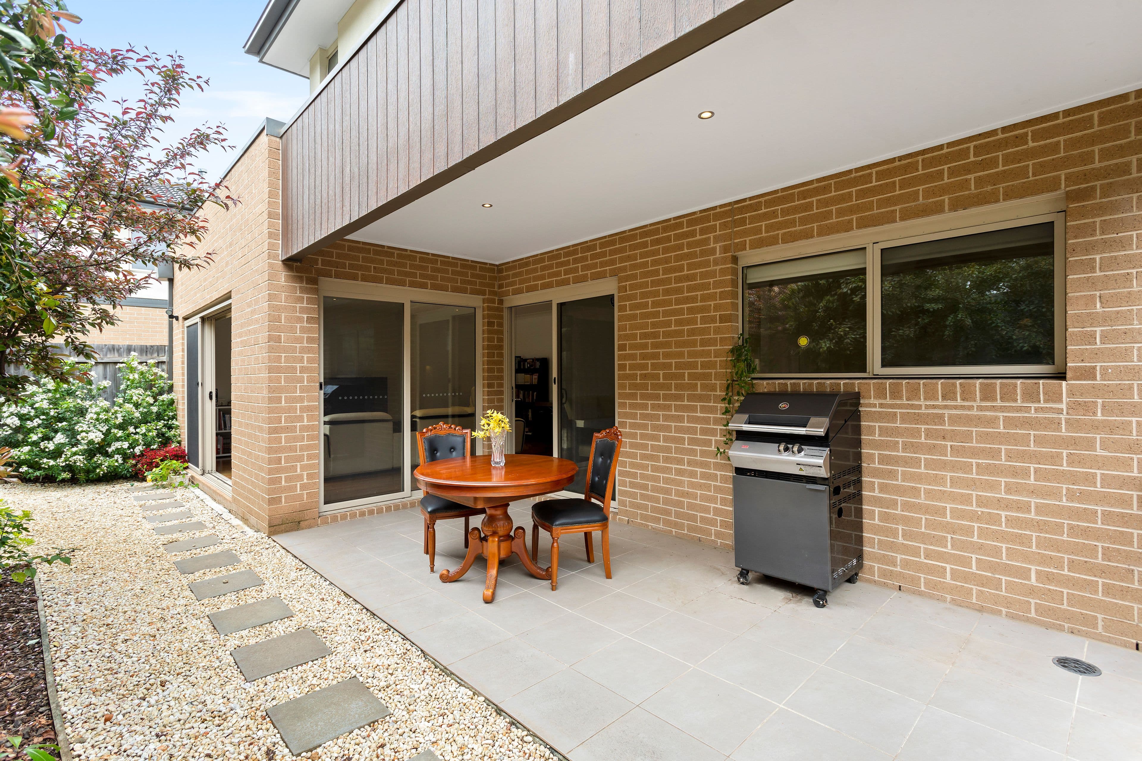 5 Rugby Court, Doncaster East VIC 3109, Doncaster East - Thumbnail 5