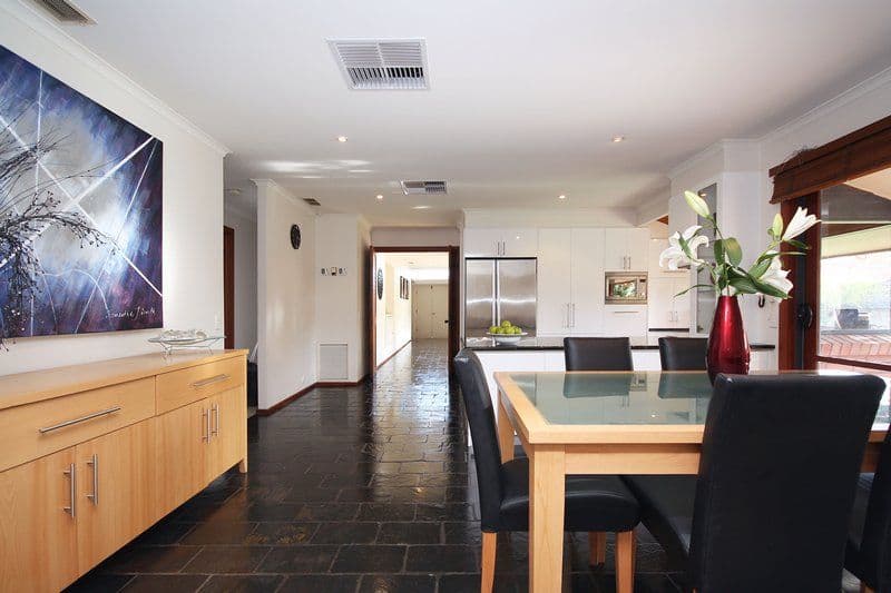 20 Beeston Way, WEST LAKES SA 5021, West Lakes - Thumbnail 8