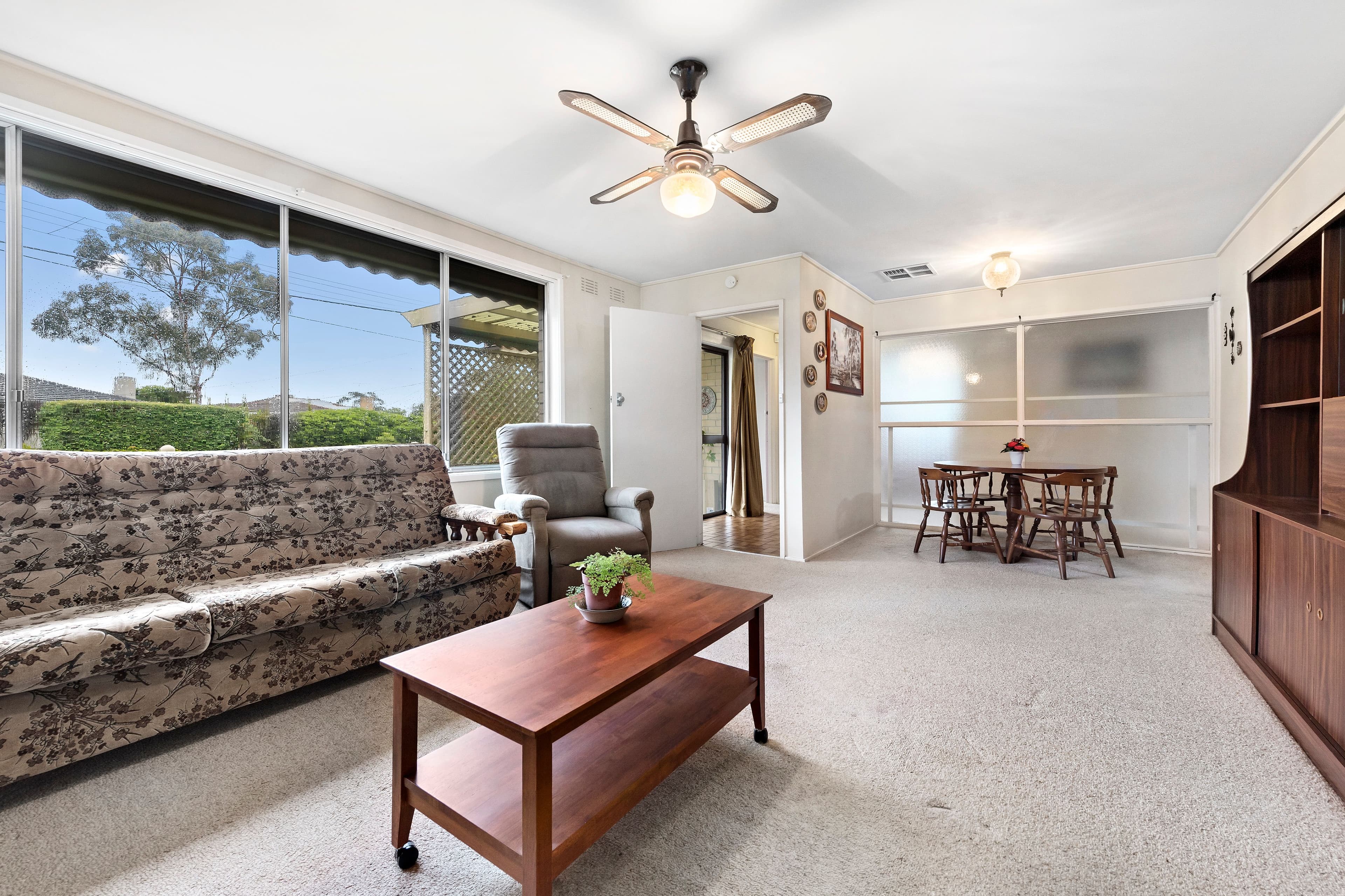 9 Tudor Court, Frankston VIC 3199, Frankston - Thumbnail 2