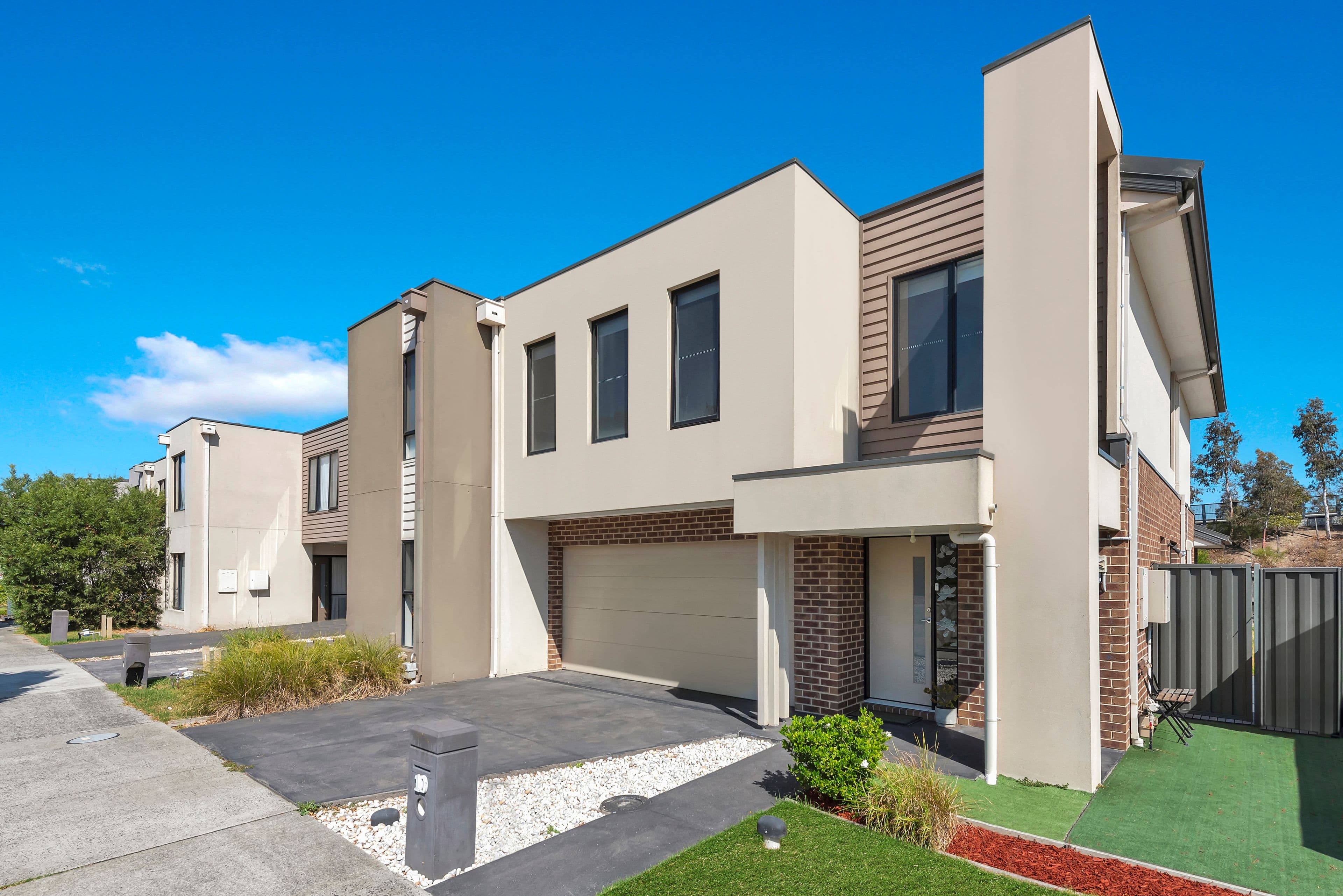 10 Fitzroy Street, Pakenham VIC 3810, Pakenham - Thumbnail 2