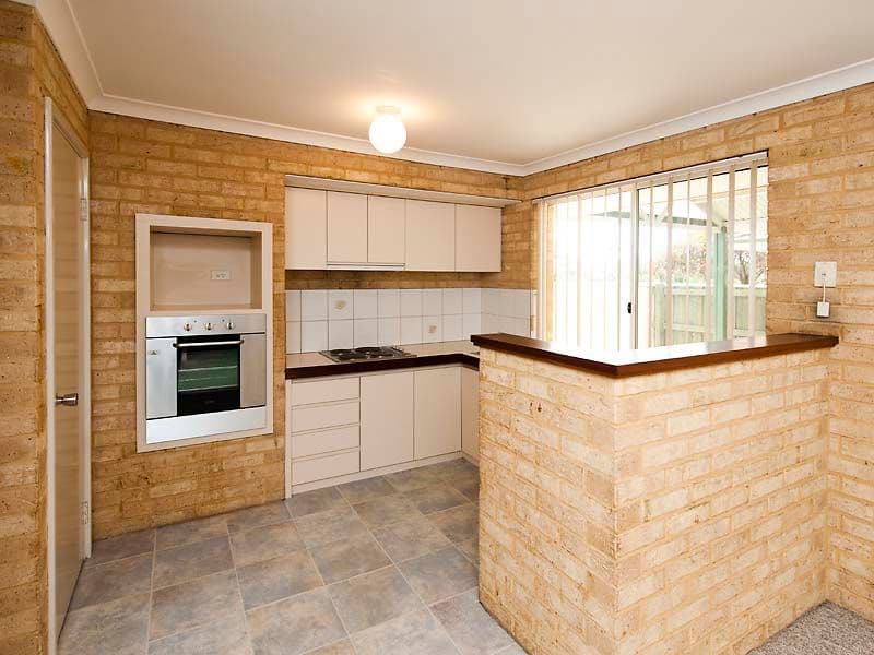 29 The Avenue, WARNBRO WA 6169, Warnbro - Thumbnail 2