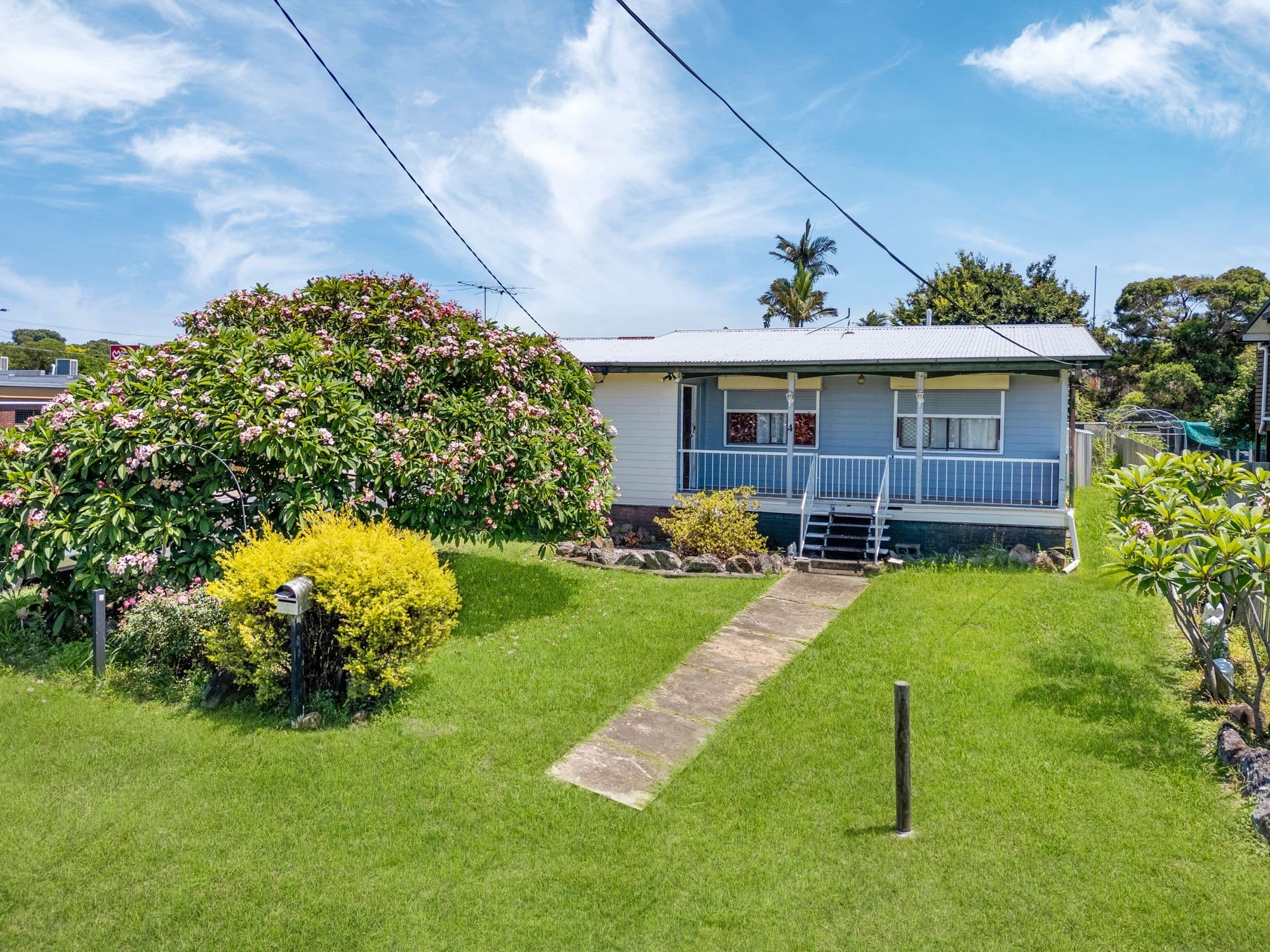 4 Warrawong Street, Eastern Heights QLD 4305, Eastern Heights - Thumbnail 2