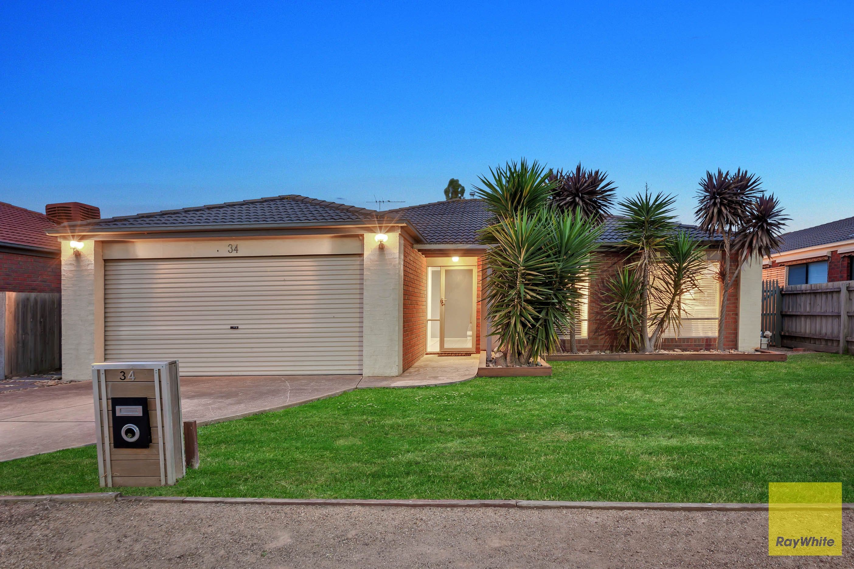 34 Lynbridge Crescent, Tarneit VIC 3029, Tarneit - Image 1