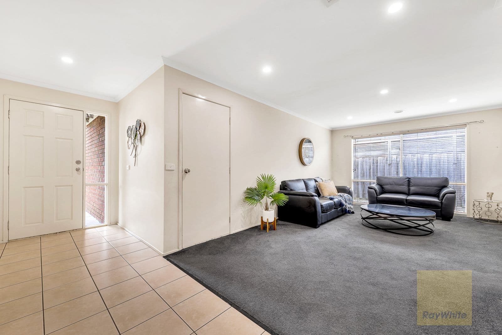 34 Lynbridge Crescent, Tarneit VIC 3029, Tarneit - Thumbnail 4
