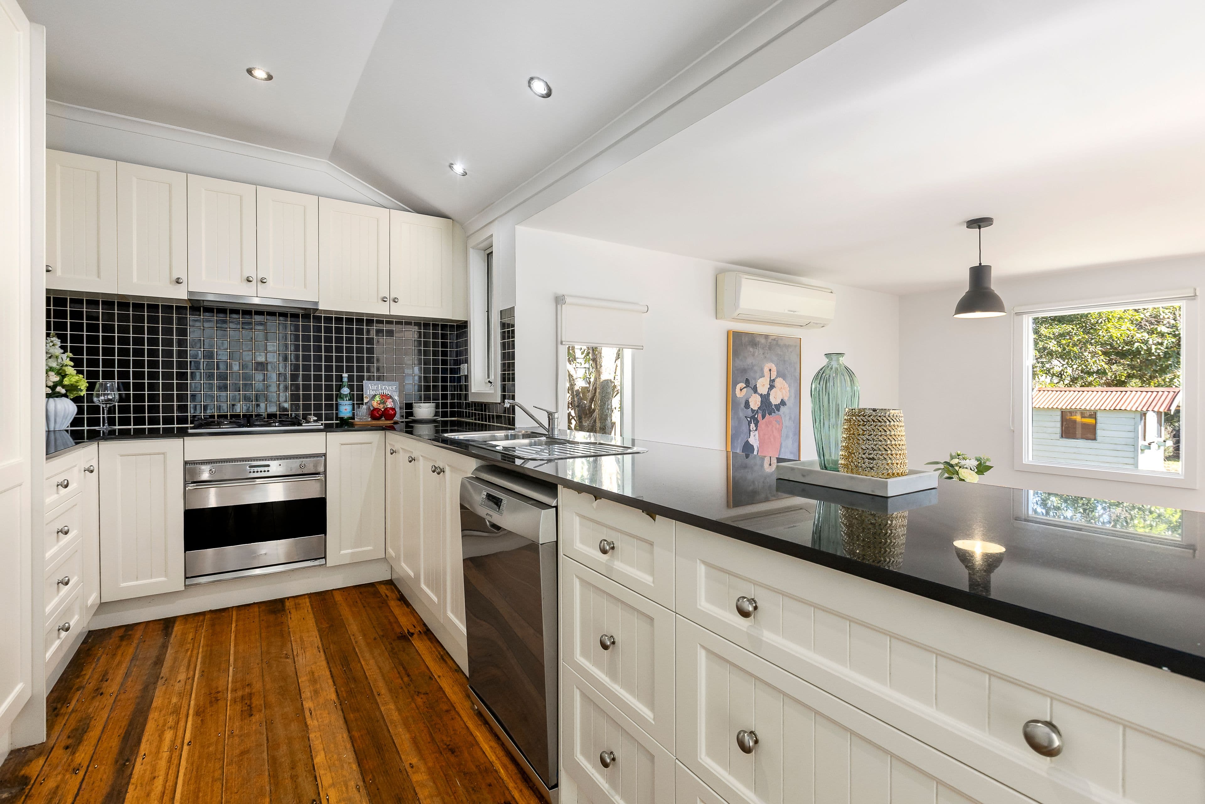 33 Rose Street, Box Hill VIC 3128, Box Hill - Thumbnail 4