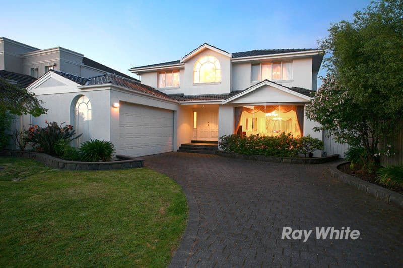 32 Tresise Avenue, WANTIRNA SOUTH VIC 3152, Wantirna South - Image 1