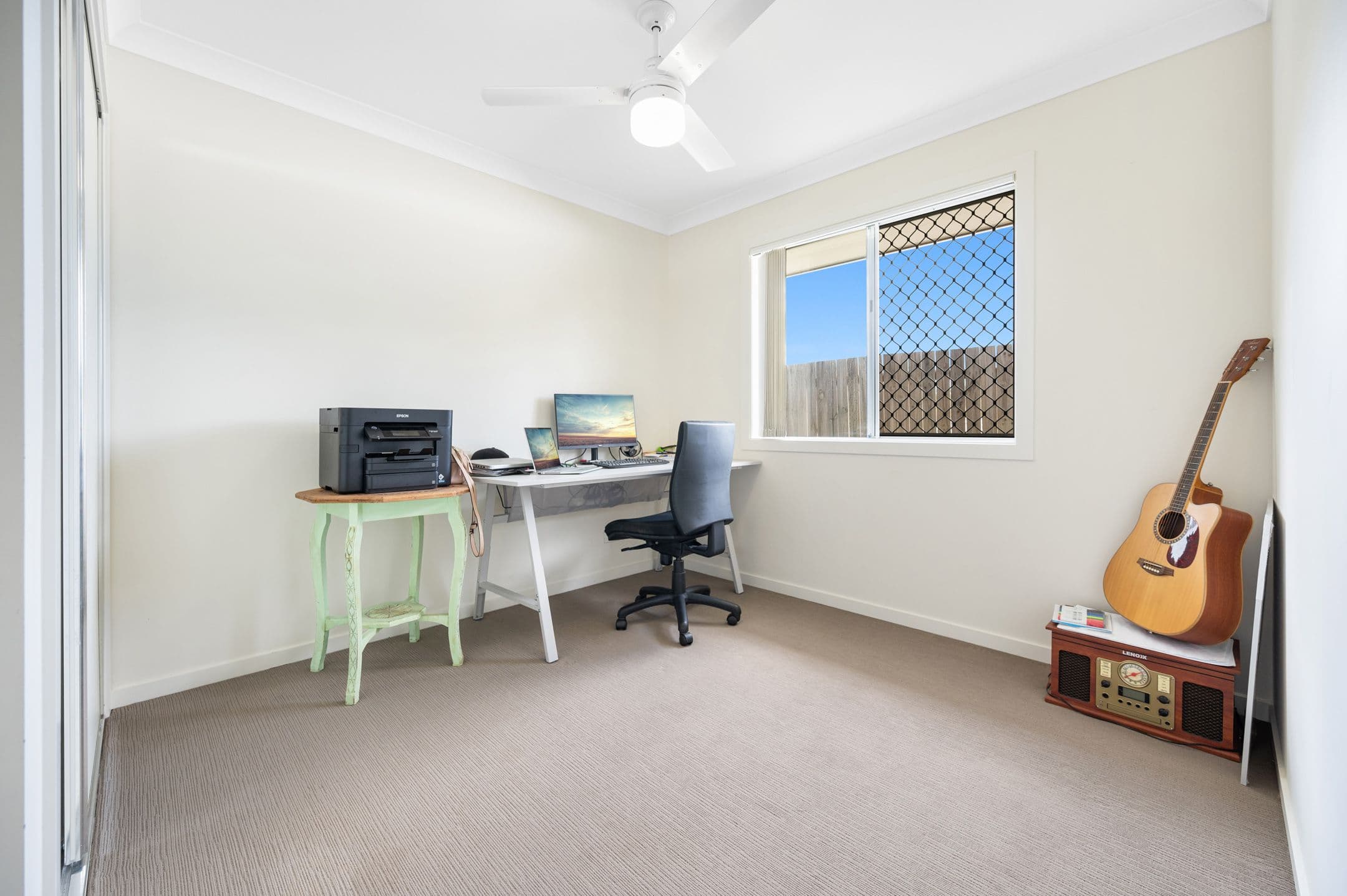 9 sturt Street, Oxenford QLD 4210, Oxenford - Thumbnail 4