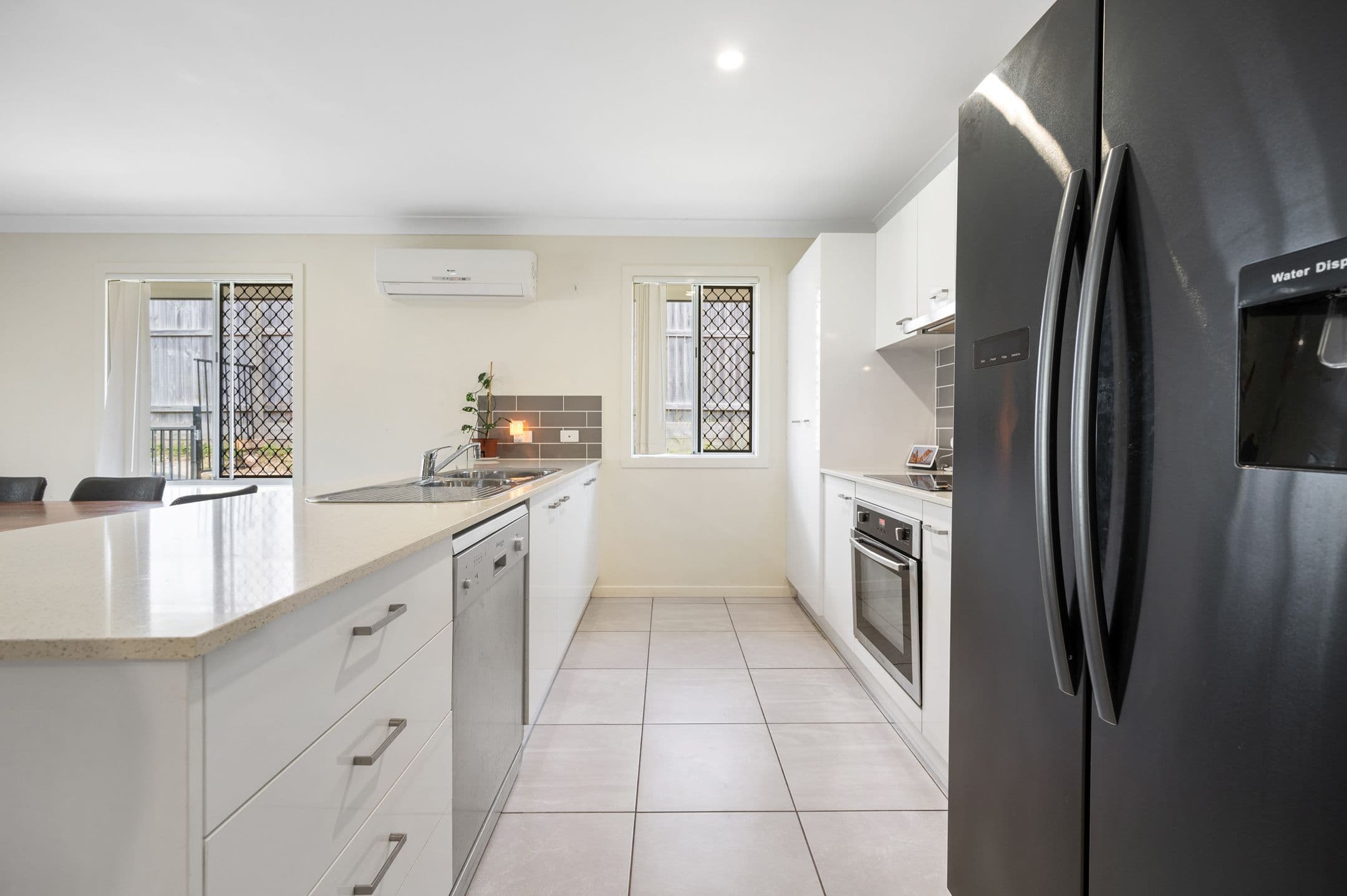 9 sturt Street, Oxenford QLD 4210, Oxenford - Thumbnail 8