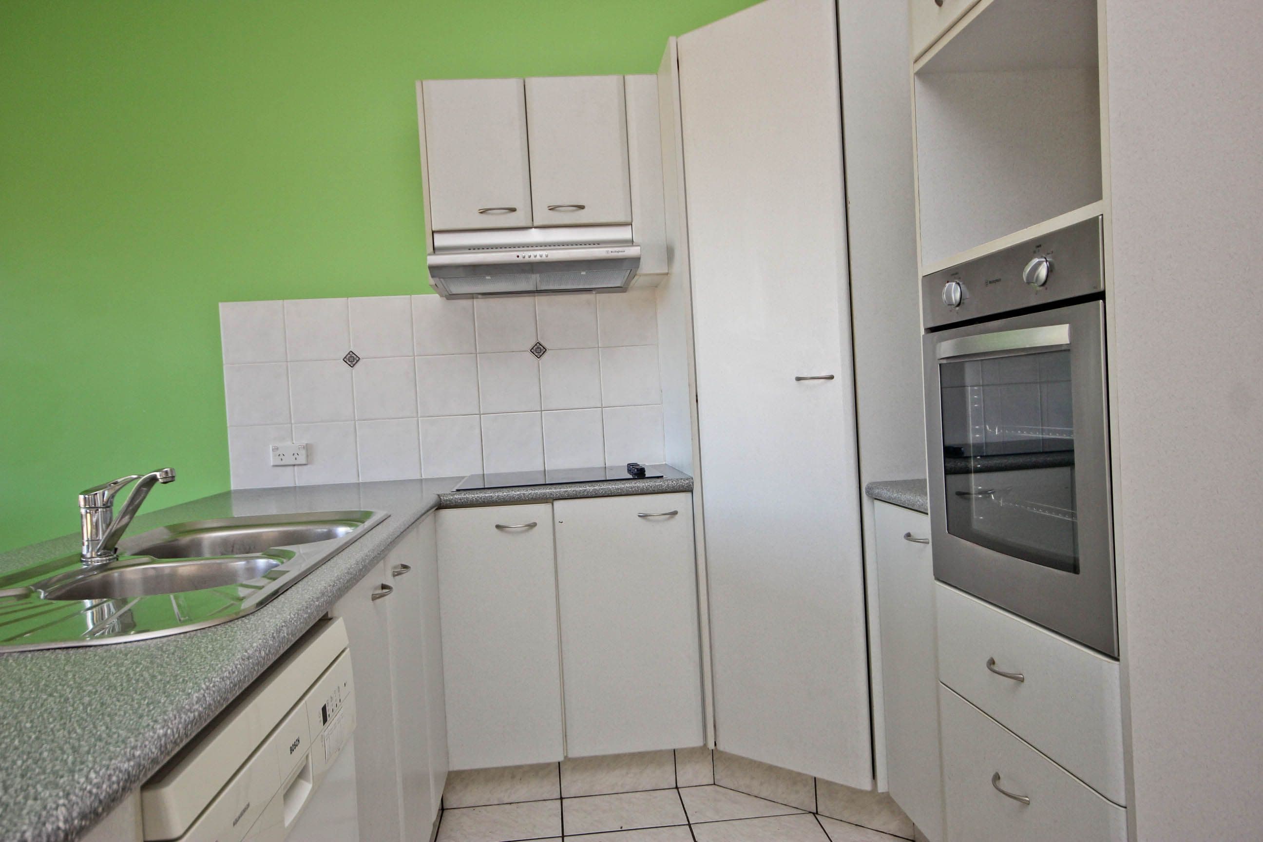 25 Palmerston Drive, Oxenford QLD 4210, Oxenford - Thumbnail 3