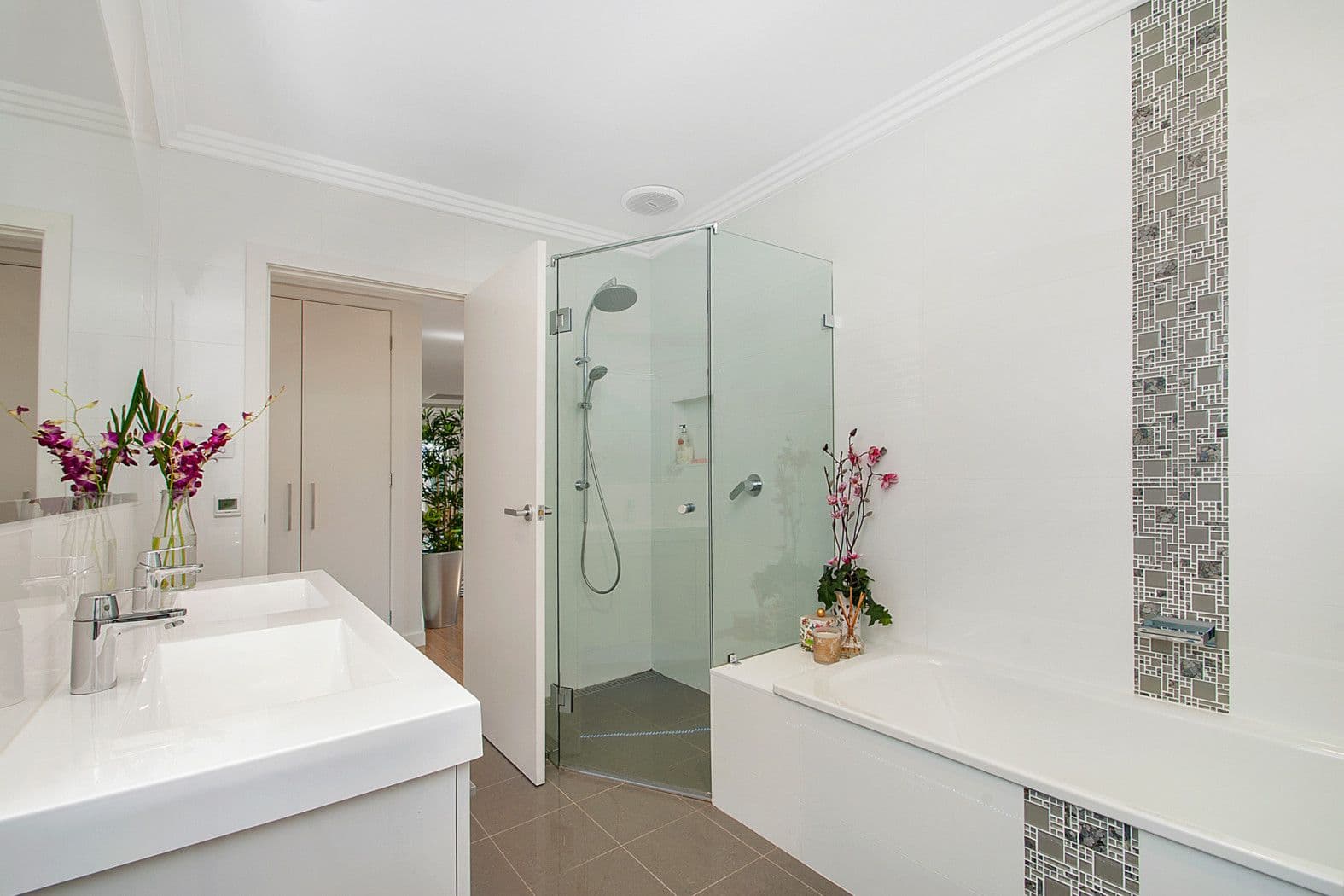 26 Rosebery Street, Heathcote NSW 2233, Heathcote - Thumbnail 6