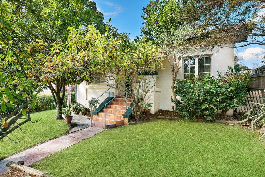 2 Wentworth Avenue, Waitara - Thumbnail 2