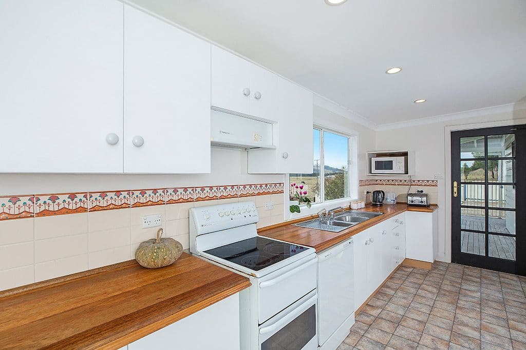 1204 Leggetts Drive, Mount Vincent NSW 2323, Mount Vincent - Thumbnail 2