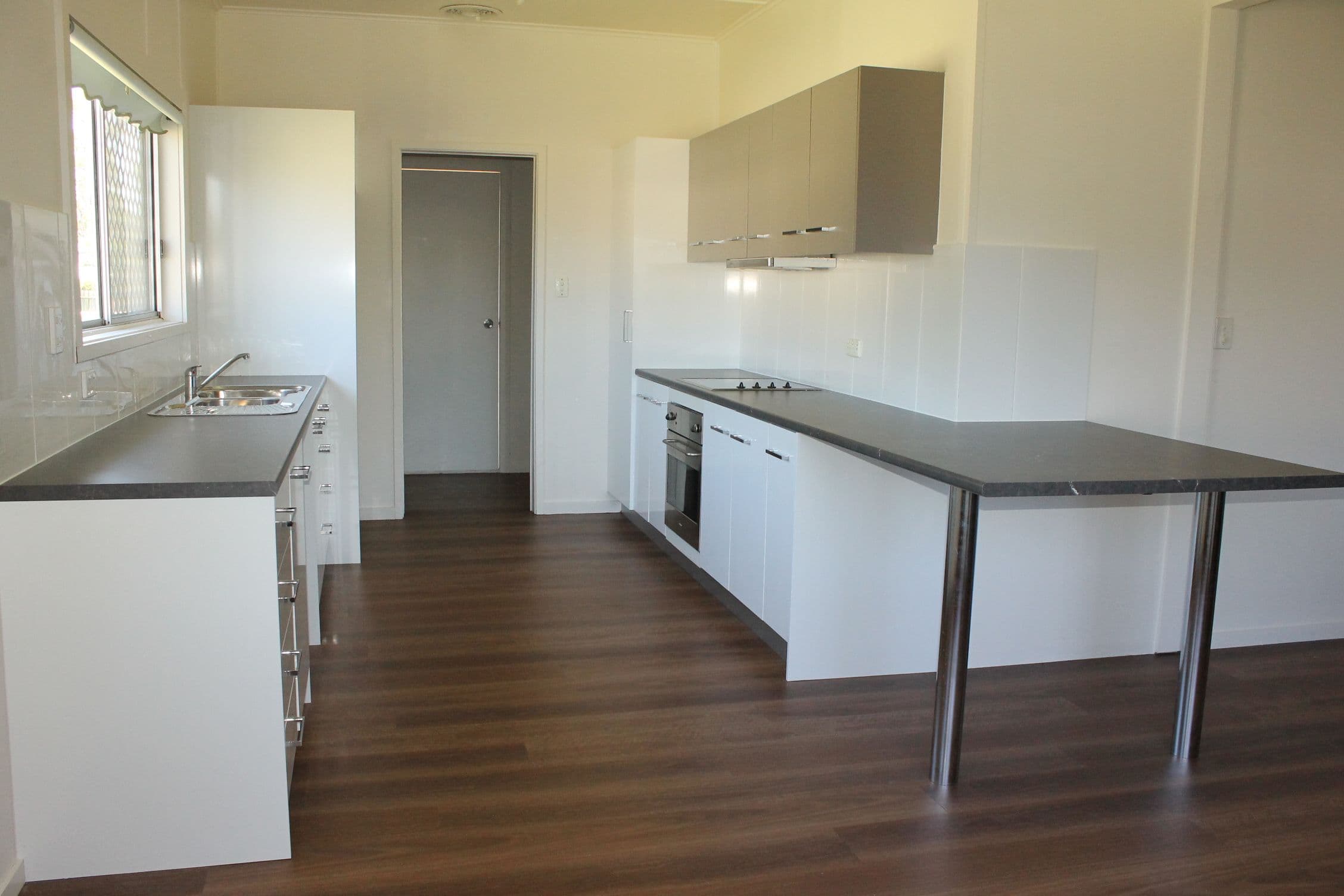 44 Curtis Street, Dalby QLD 4405, Dalby - Thumbnail 4