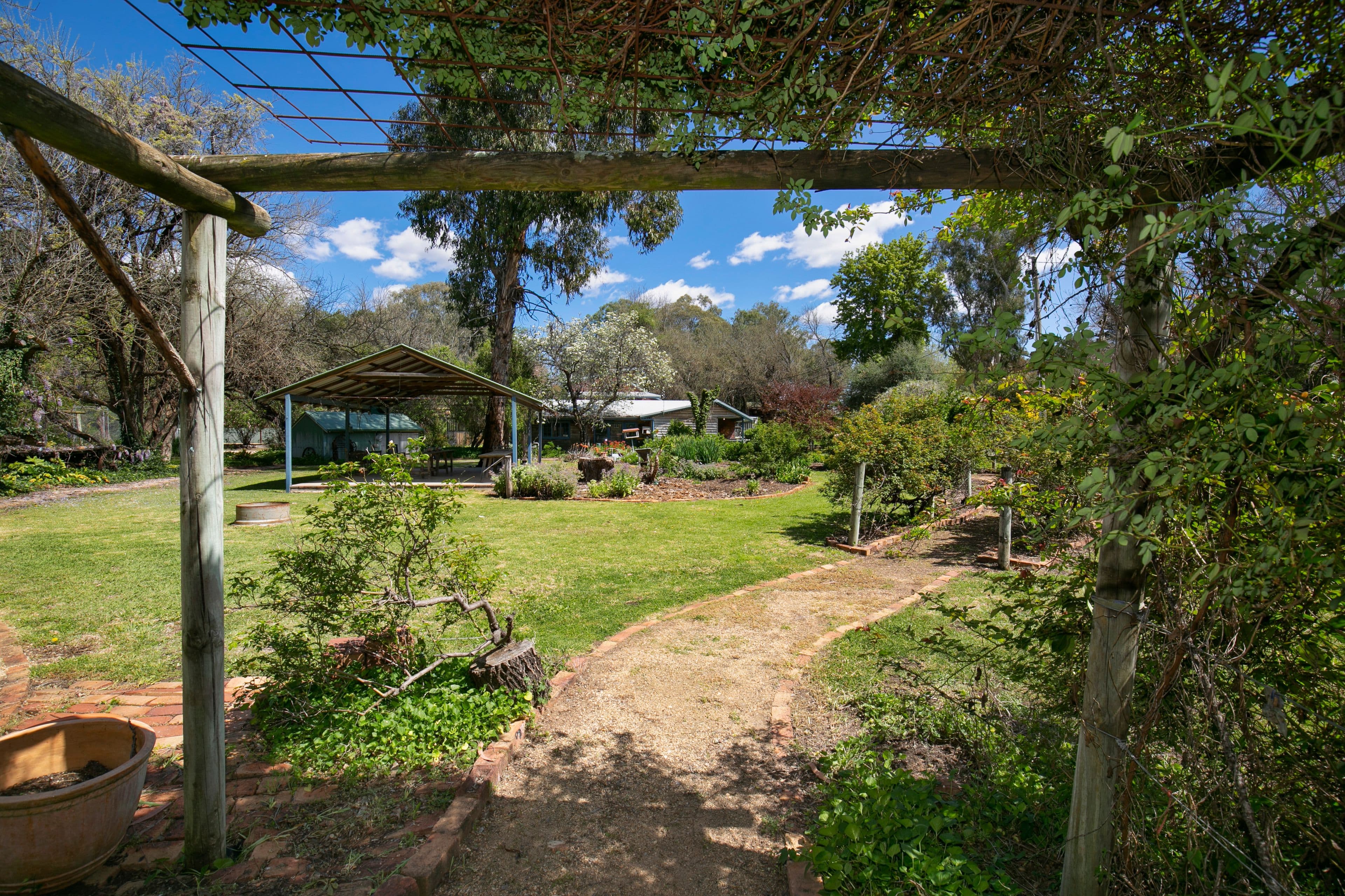 143 Yetman Road, Inverell NSW 2360, Inverell - Thumbnail 2