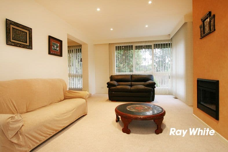 65 Tate Avenue, WANTIRNA SOUTH VIC 3152, Wantirna South - Thumbnail 2
