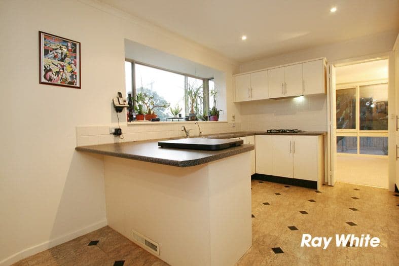 65 Tate Avenue, WANTIRNA SOUTH VIC 3152, Wantirna South - Thumbnail 4