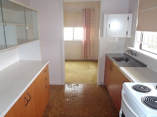 24 Watford Street, UPPER MOUNT GRAVATT QLD 4122, Upper Mount Gravatt - Thumbnail 4