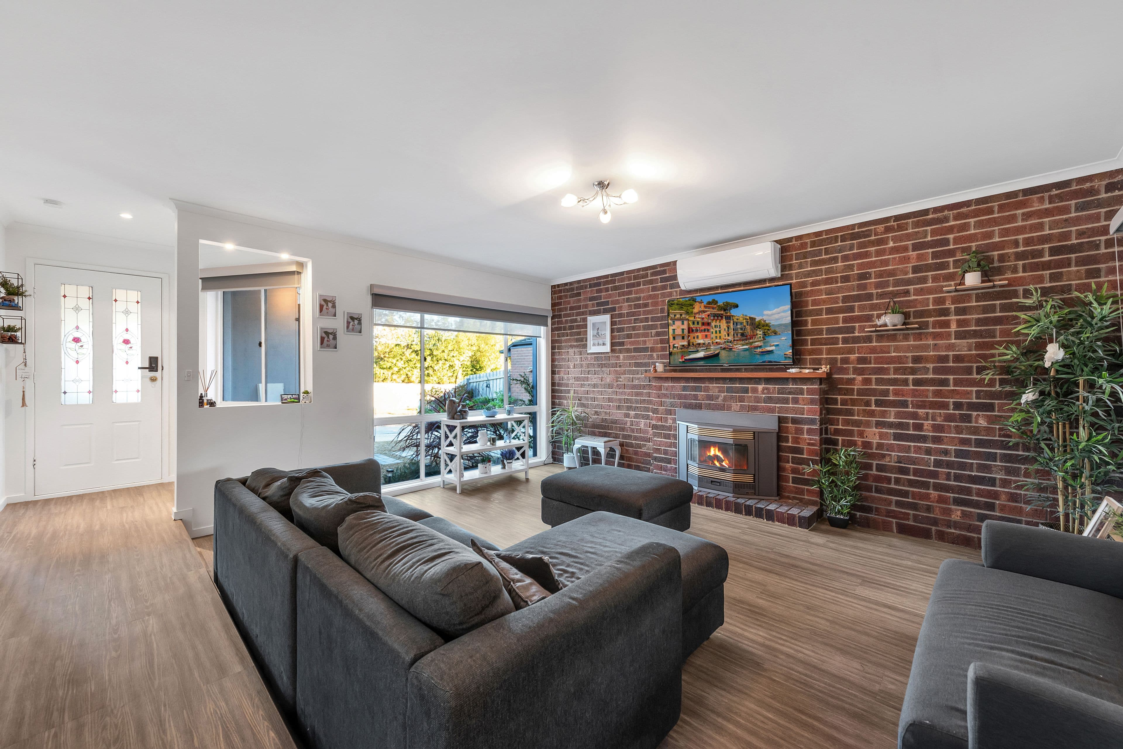 3 Mcmaster Court, Pakenham VIC 3810, Pakenham - Thumbnail 2