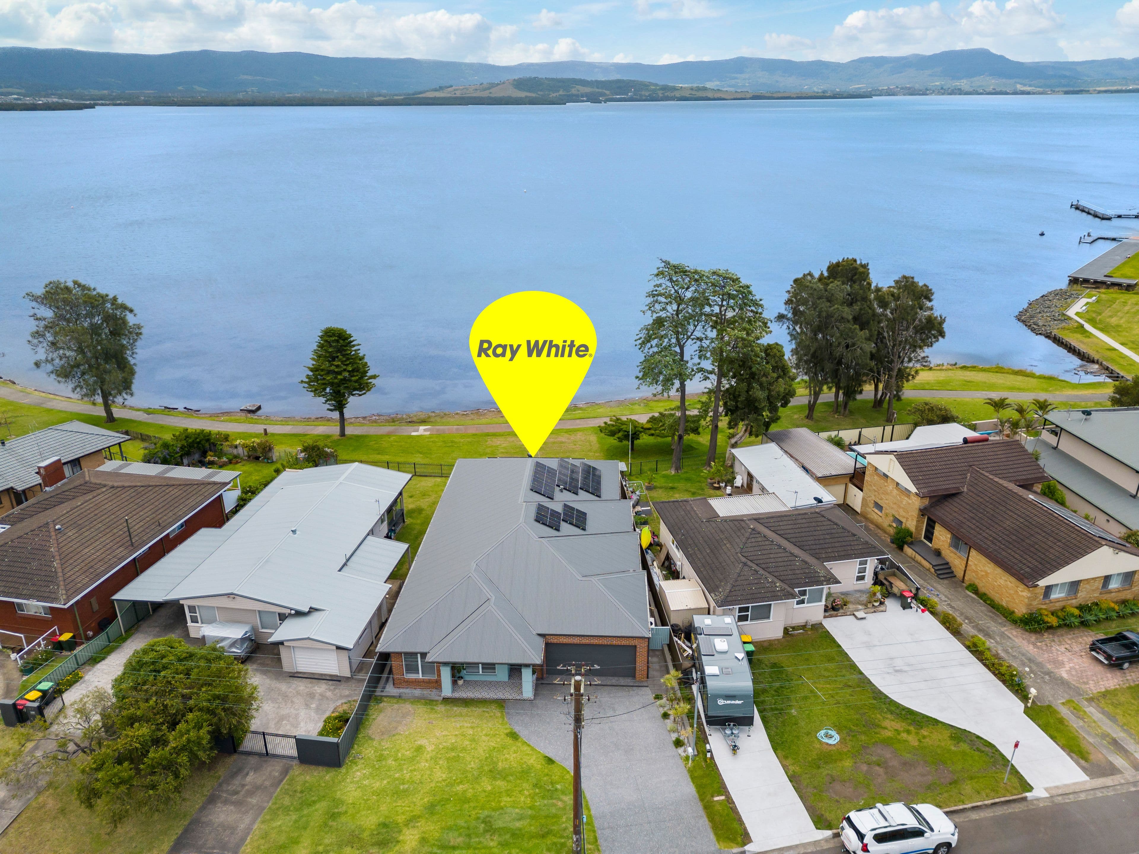 99 The Esplanade, Oak Flats NSW 2529, Oak Flats - Image 1